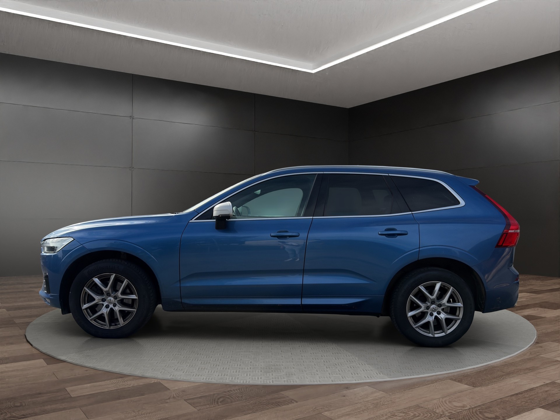 VOLVO XC60 D4 AWD R-Design Geartronic-image-4