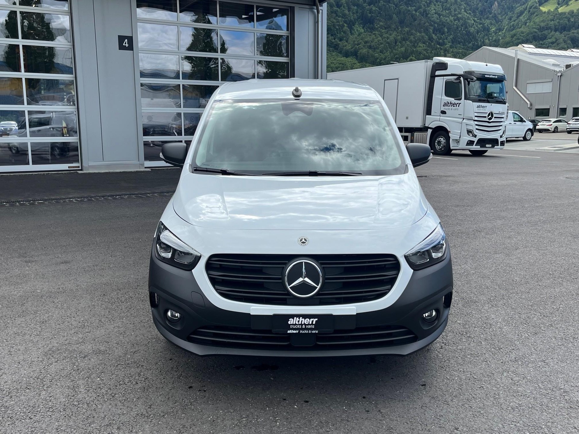 MERCEDES-BENZ eCitan Kaw. S 45 kWh Worker-image-1