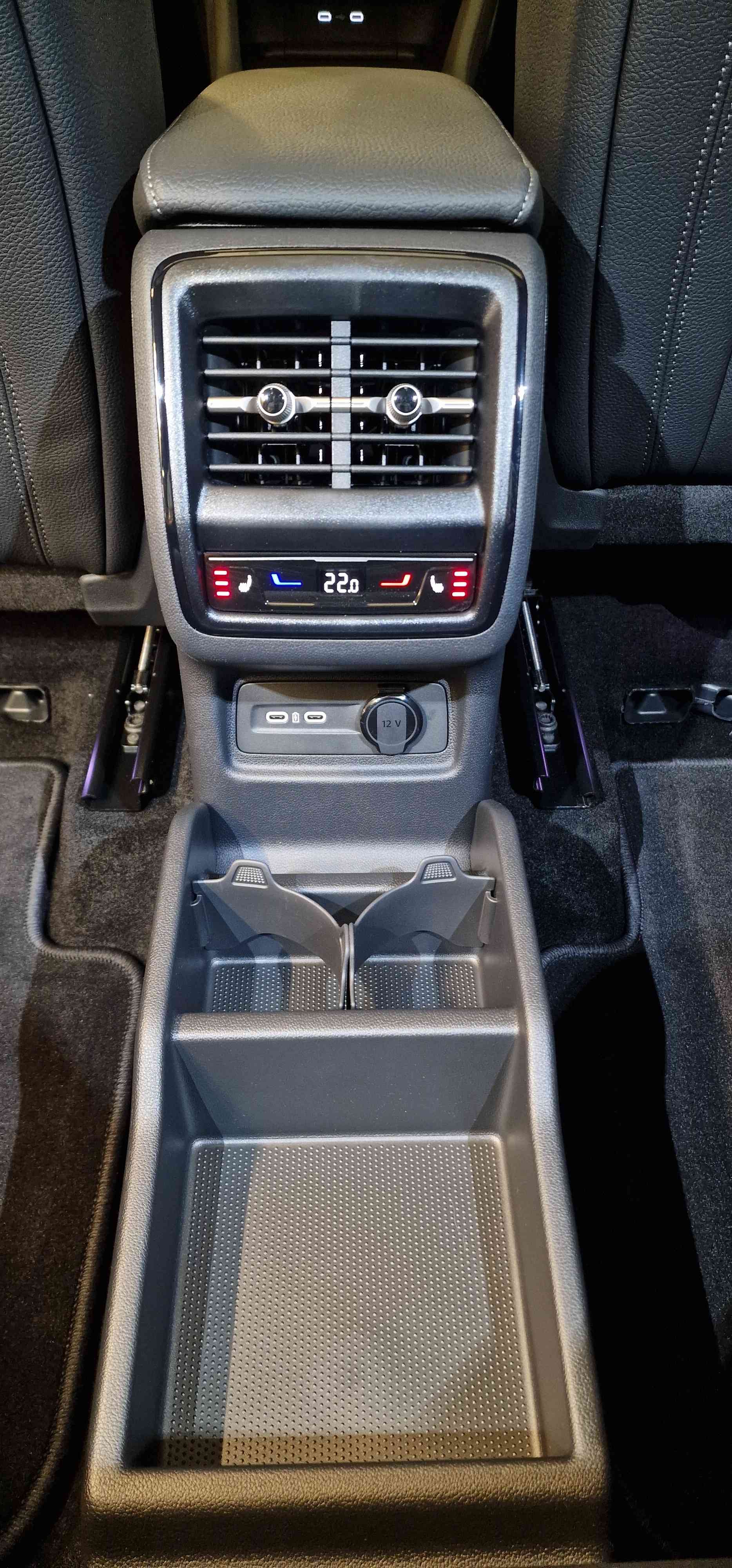 SKODA Kodiaq 2.0 TSI Dynamic 4x4-image-15