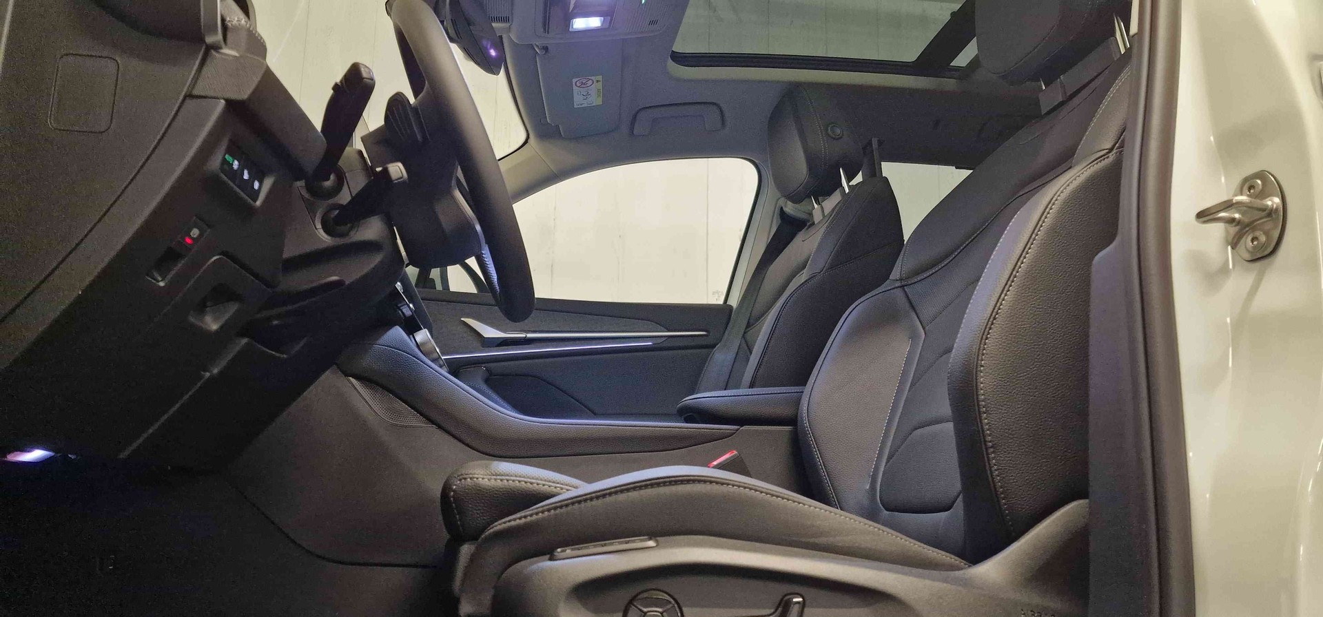 SKODA Kodiaq 2.0 TSI Dynamic 4x4-showroom-element-3