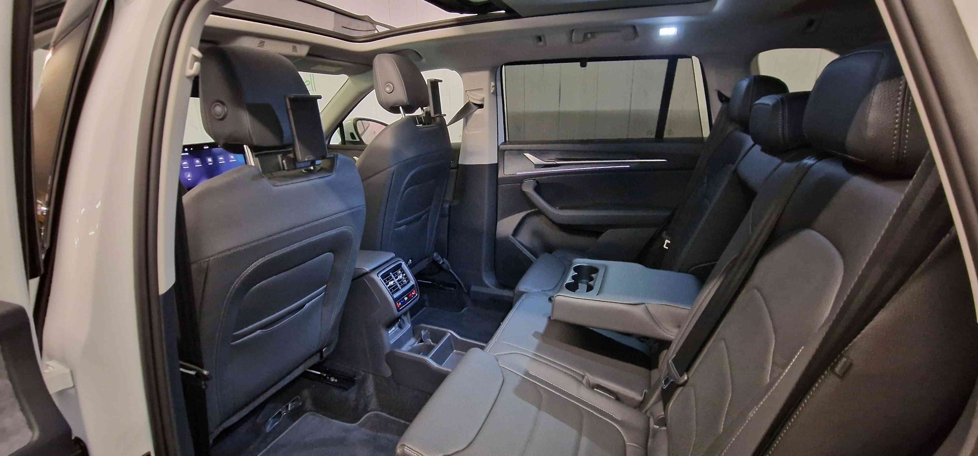 SKODA Kodiaq 2.0 TSI Dynamic 4x4-image-16