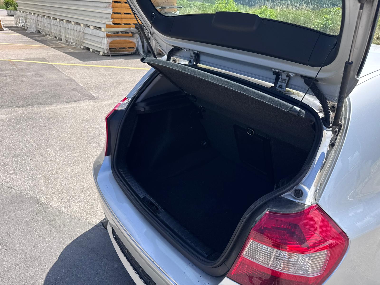 BMW 120d-image-25