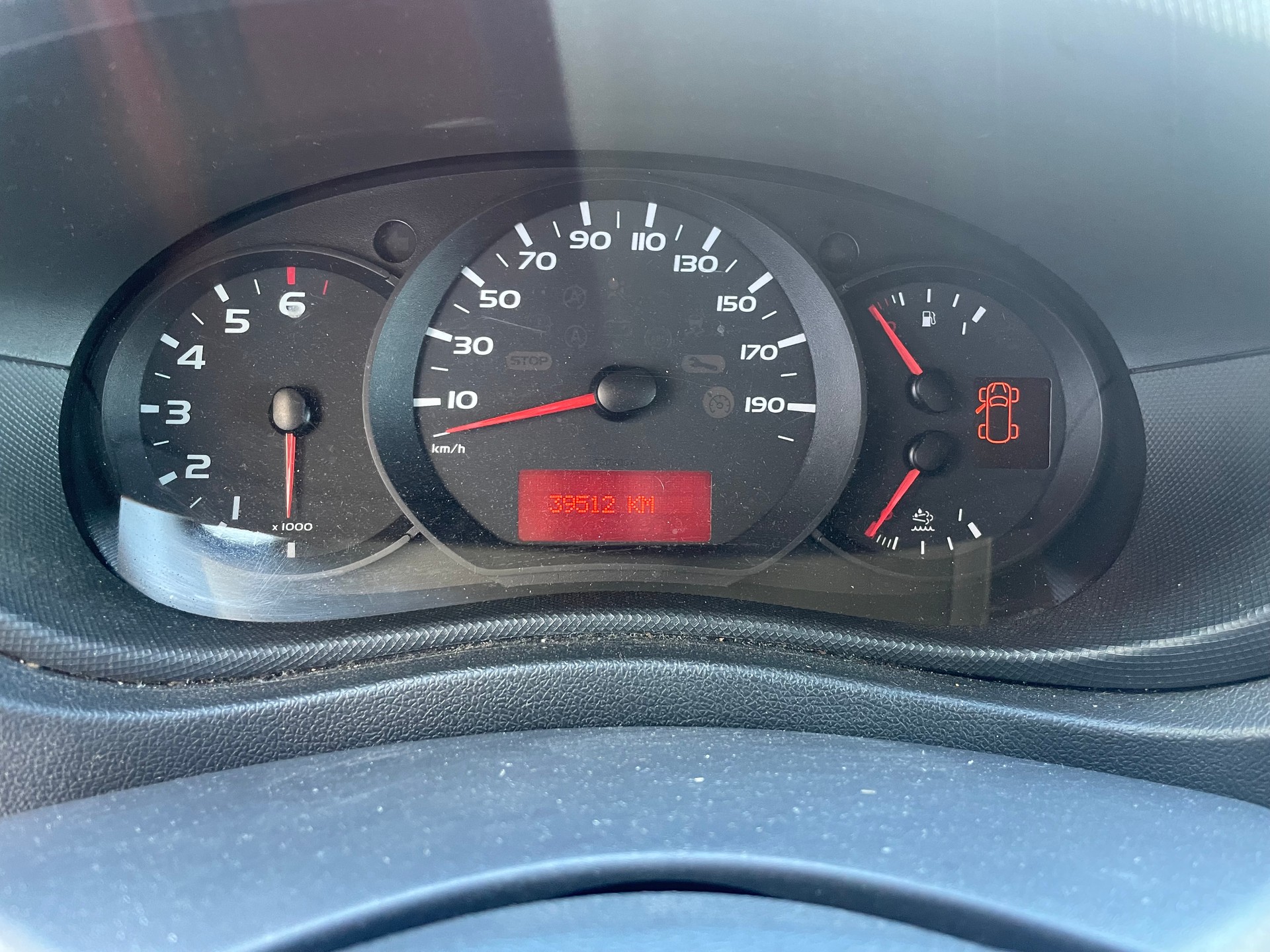RENAULT Master T35 2.3dCi 130 L3H3-image-8