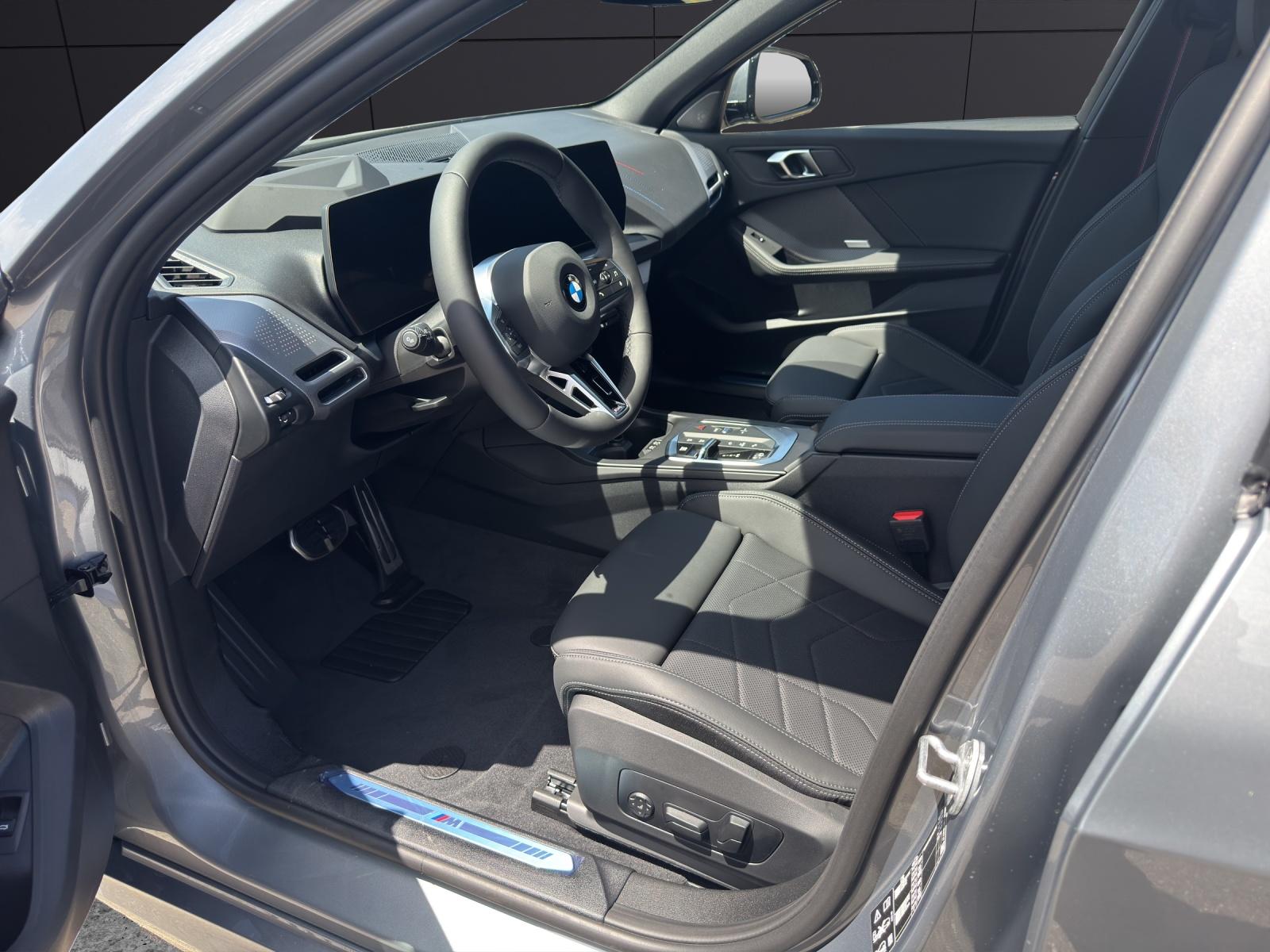 BMW 123 xDrive-image-5