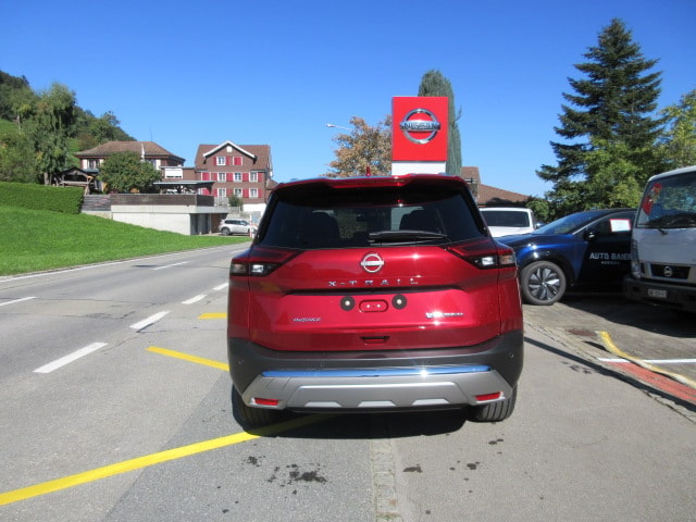 NISSAN X-Trail 1.5 VC-T Tekna+ e-4orce-image-3