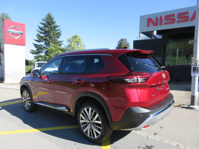 NISSAN X-Trail 1.5 VC-T Tekna+ e-4orce-image-4