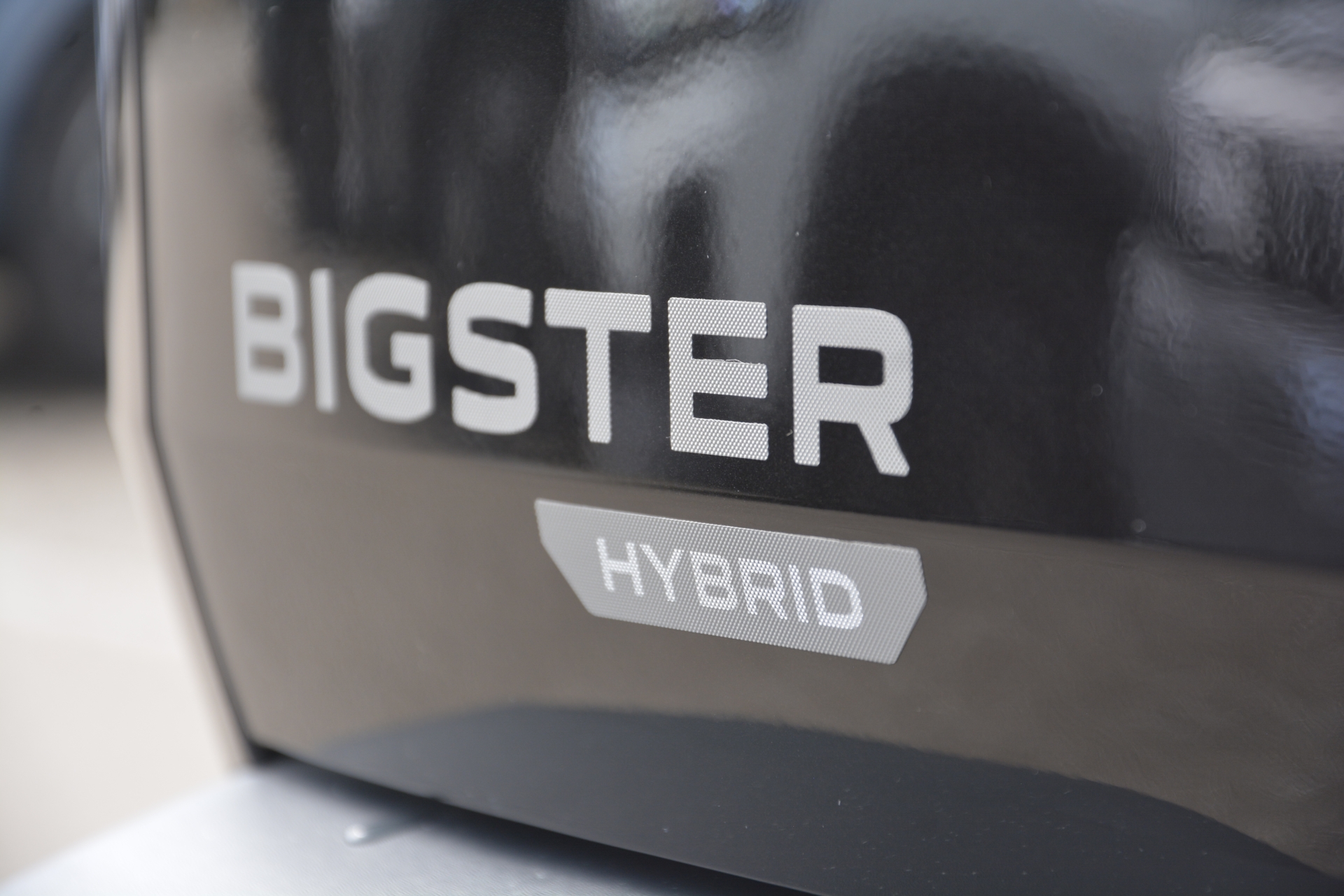 DACIA BIGSTER journey hybrid 150 4x4 Automat-image-14