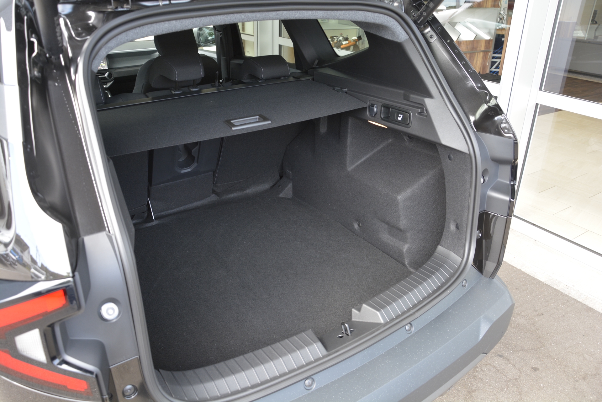 DACIA BIGSTER journey hybrid 150 4x4 Automat-image-5