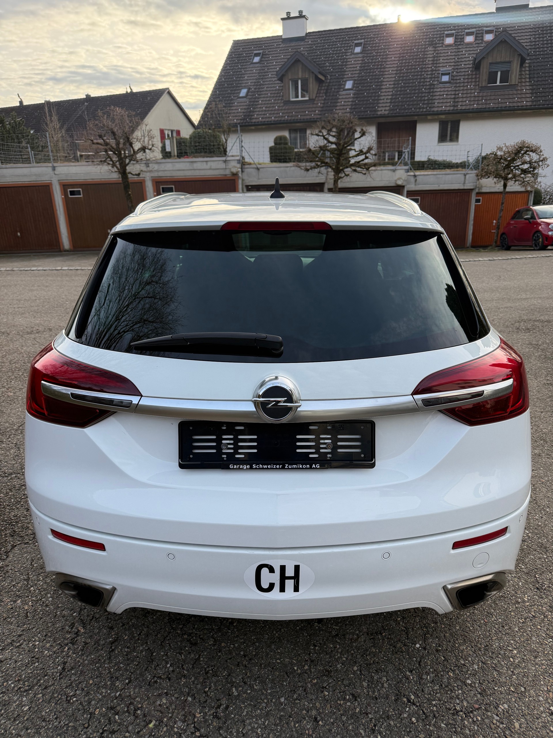OPEL Insignia Sports Tourer 2.8 Turbo OPC 4WD Automatic-image-7