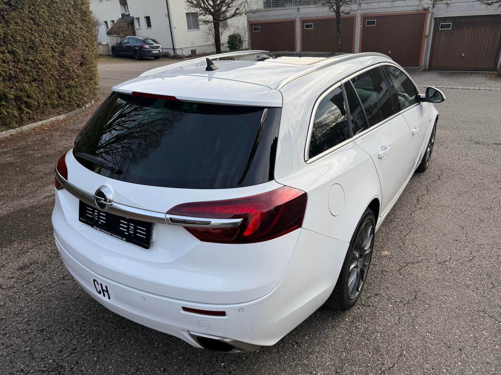 OPEL Insignia Sports Tourer 2.8 Turbo OPC 4WD Automatic-image-5