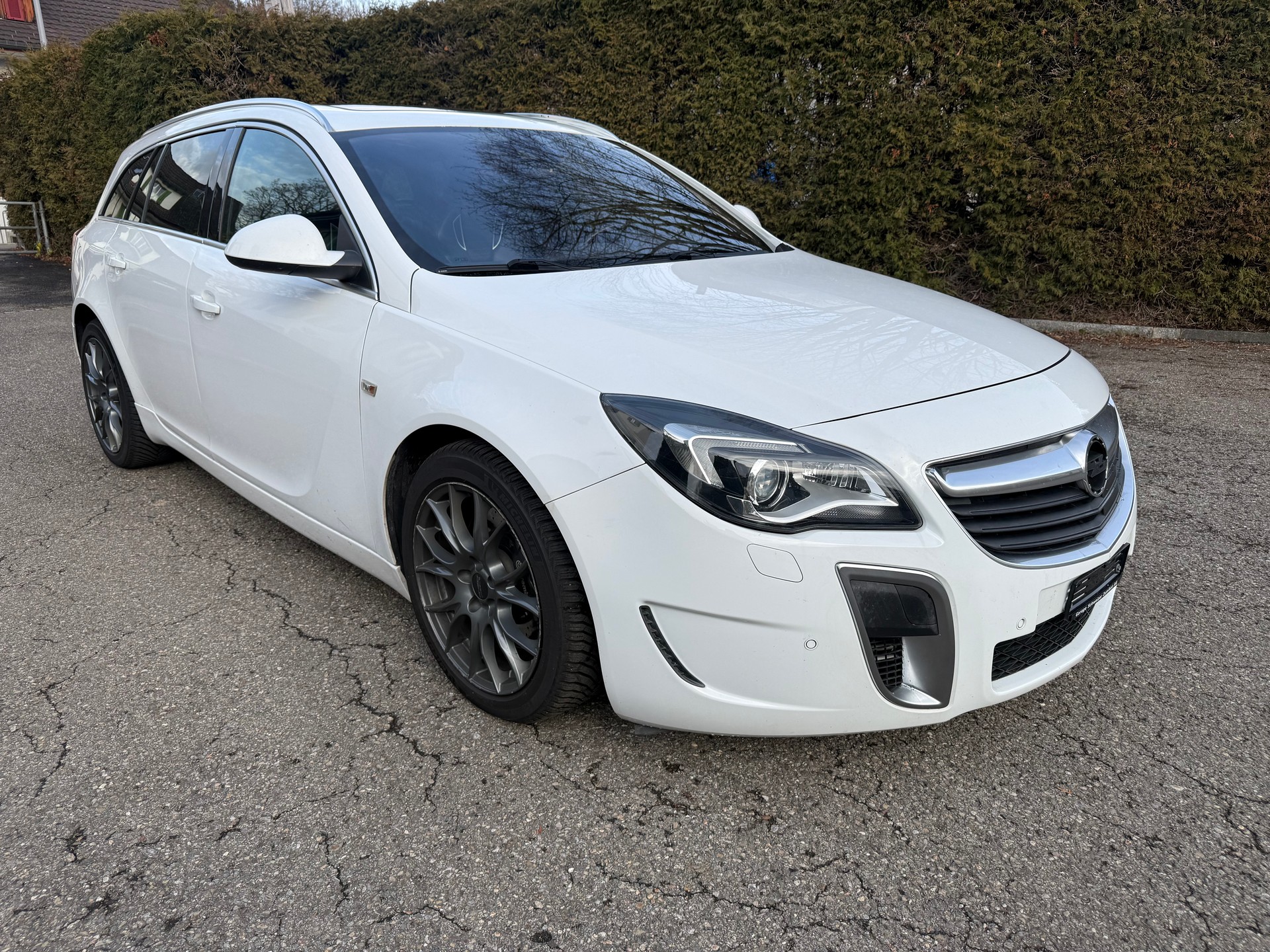 OPEL Insignia Sports Tourer 2.8 Turbo OPC 4WD Automatic-image-1
