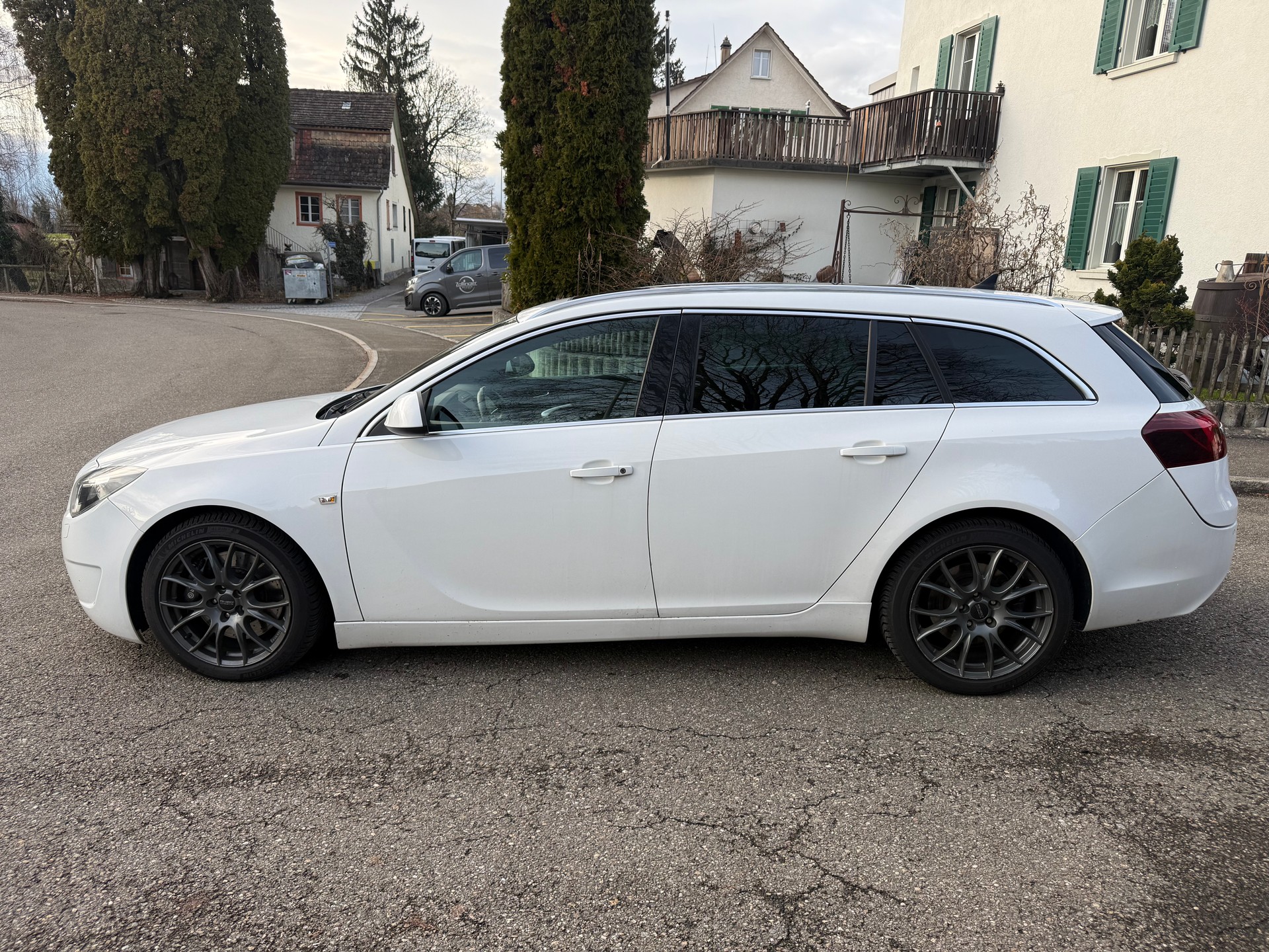 OPEL Insignia Sports Tourer 2.8 Turbo OPC 4WD Automatic-image-2