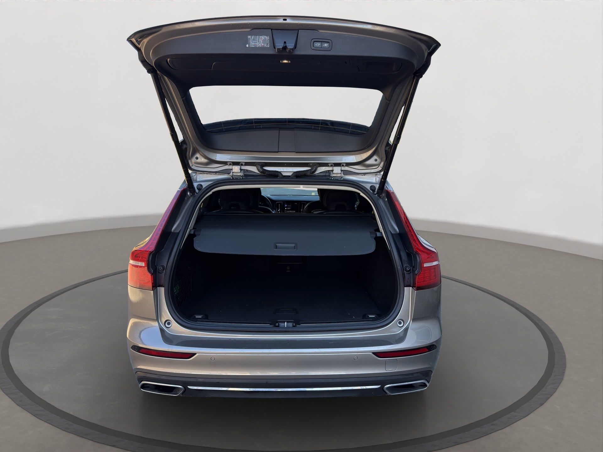 VOLVO V60 T6 eAWD Twin Engine Inscription Geartronic-image-15