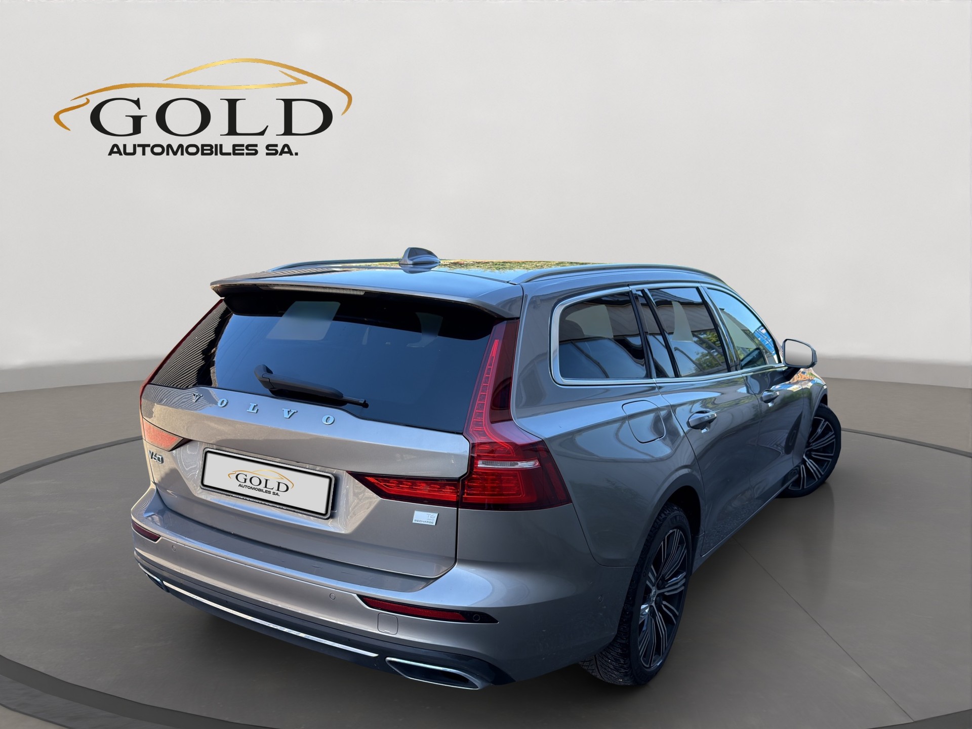VOLVO V60 T6 eAWD Twin Engine Inscription Geartronic-image-1