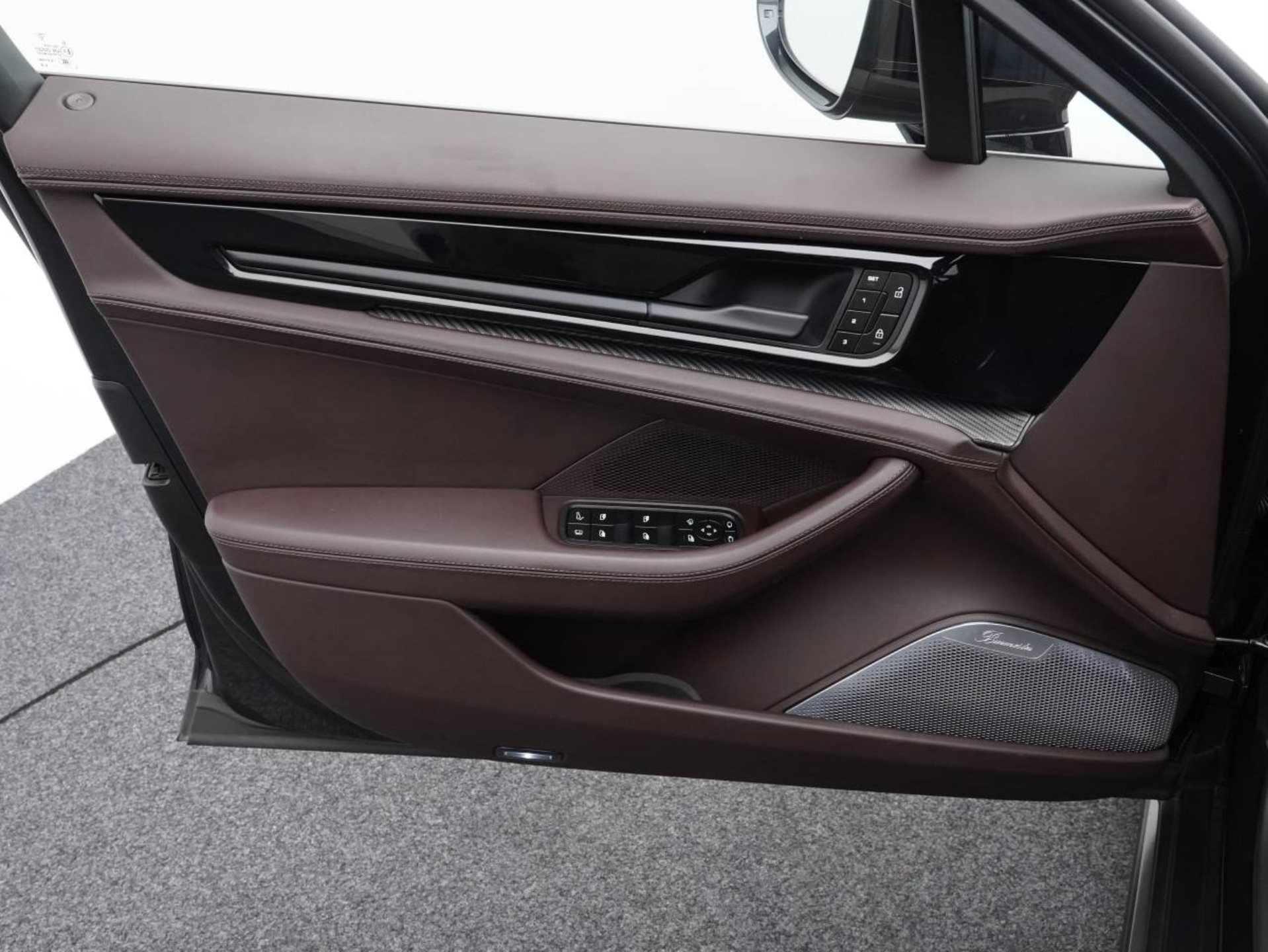 PORSCHE Panamera Turbo E-Hybrid-image-20