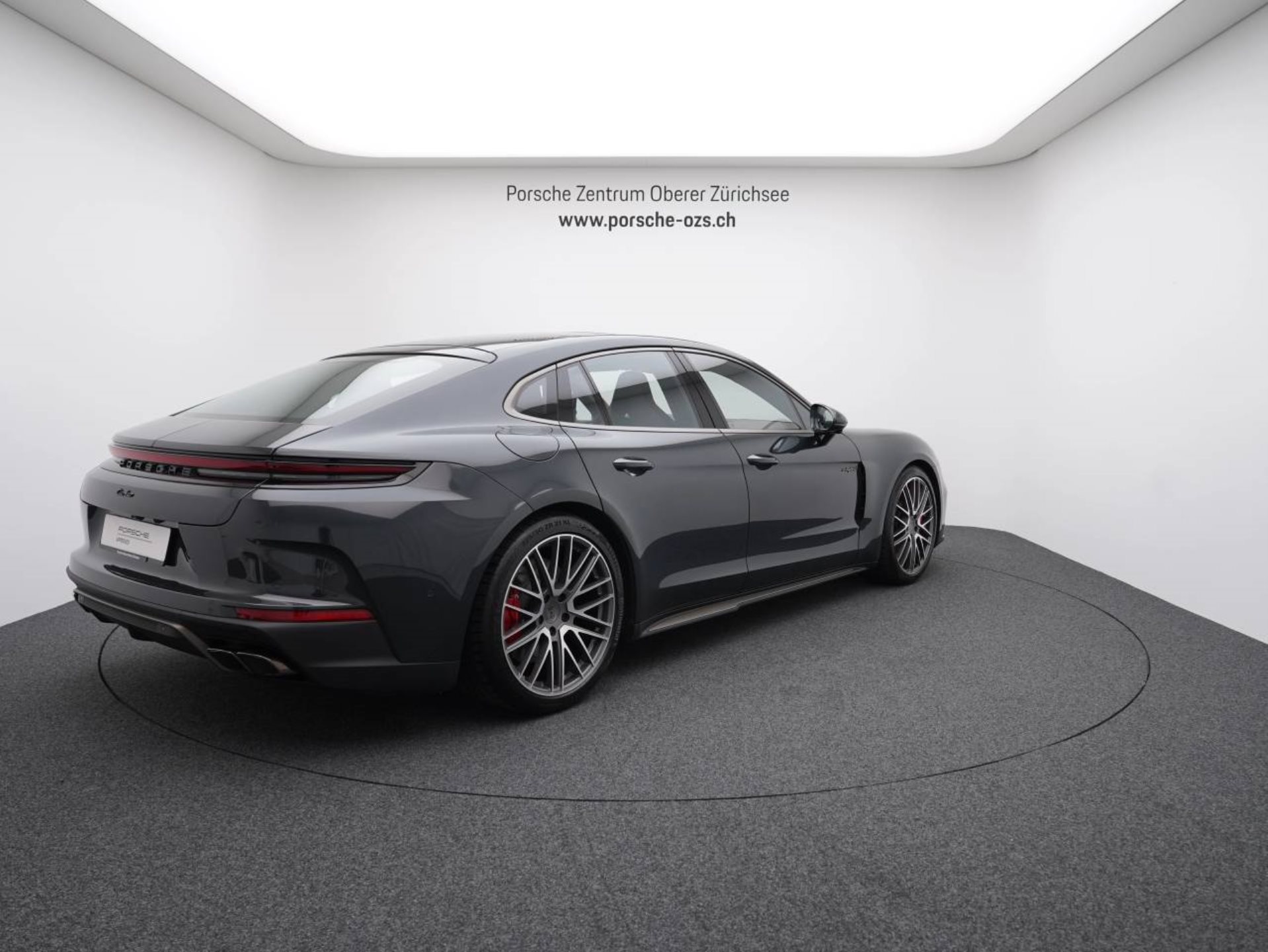 PORSCHE Panamera Turbo E-Hybrid-image-6