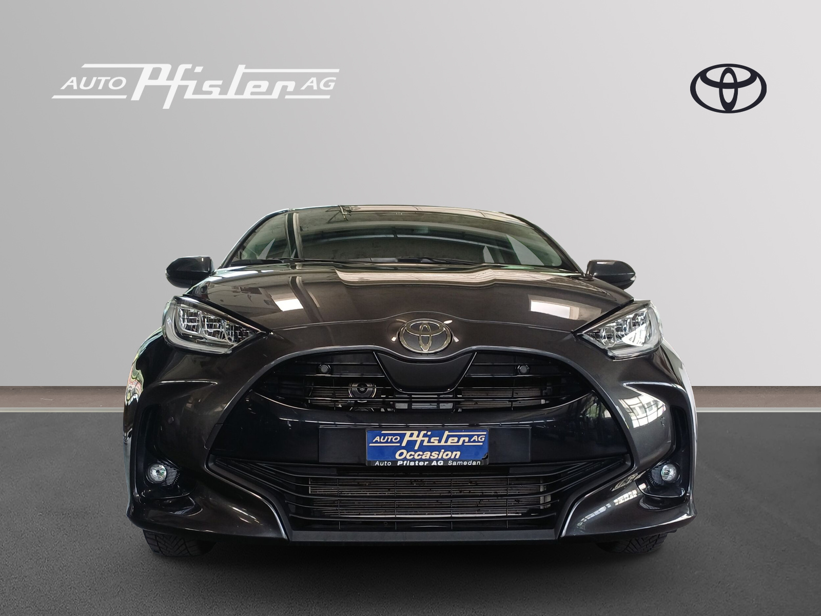 TOYOTA Yaris 1.5 VVT-i HSD Trend-image-1