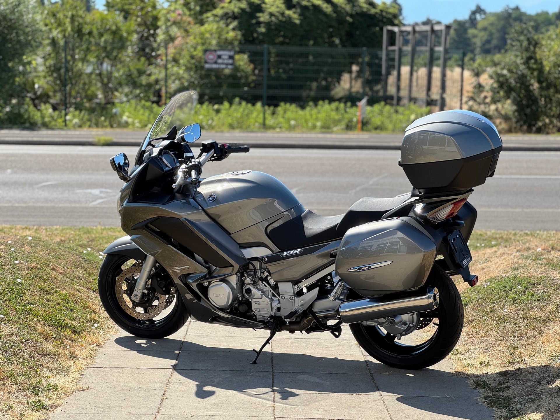 YAMAHA FJR 1300 ABS-showroom-element-3