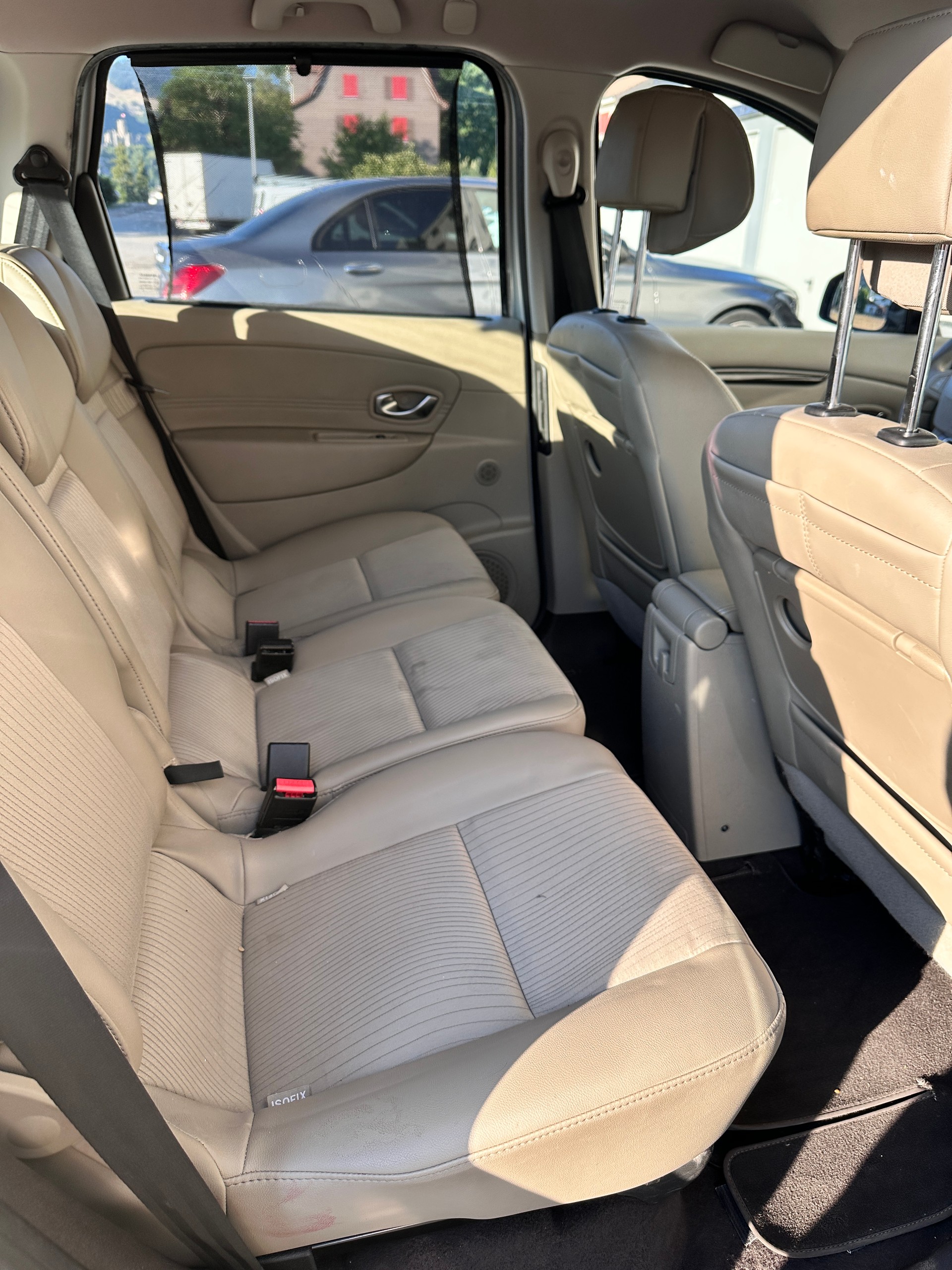 RENAULT Scénic 2.0 16V Dynamique X-Tronic CVT-image-2