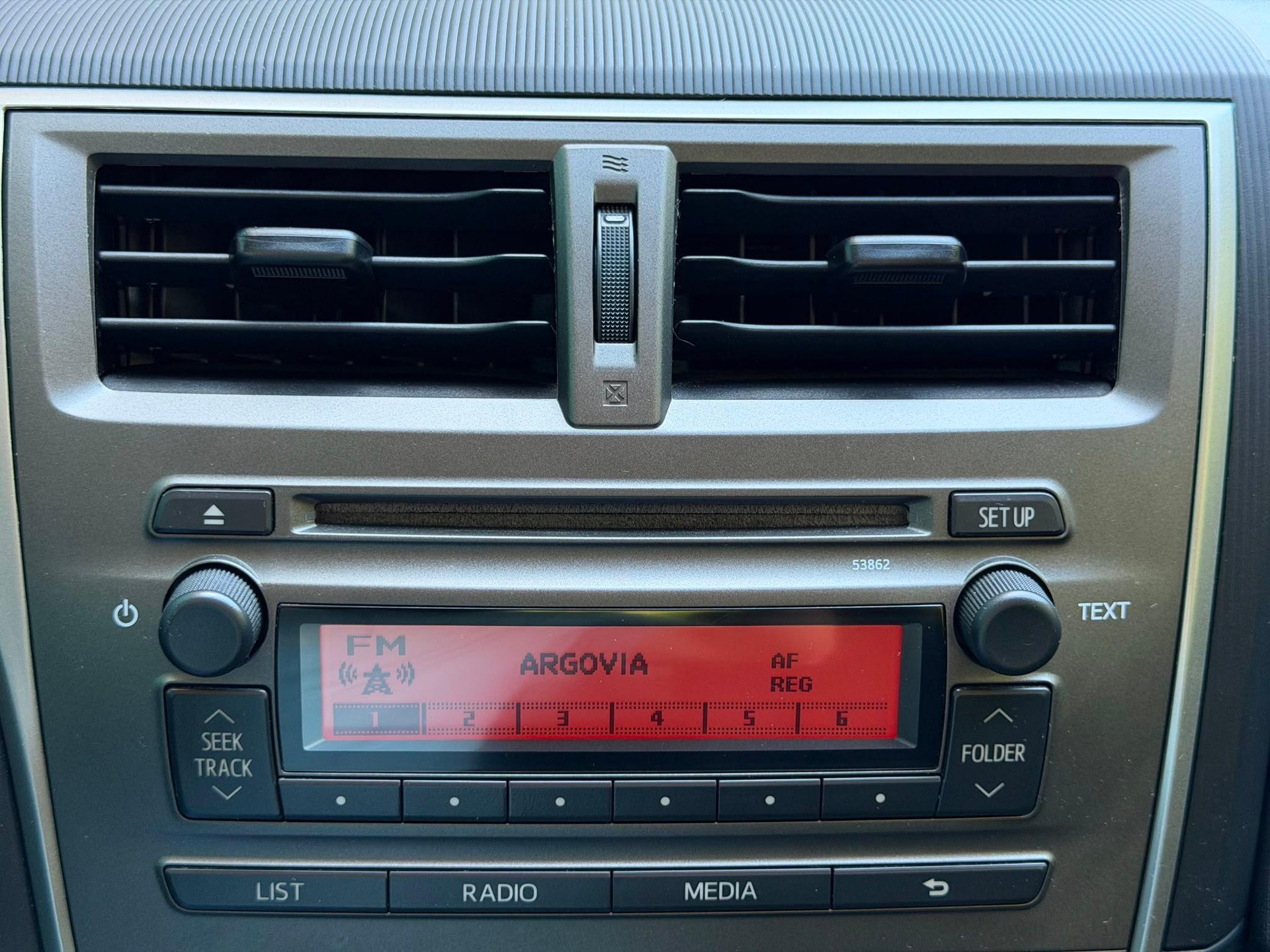 SUBARU Trezia 1.4 D Swiss-image-14