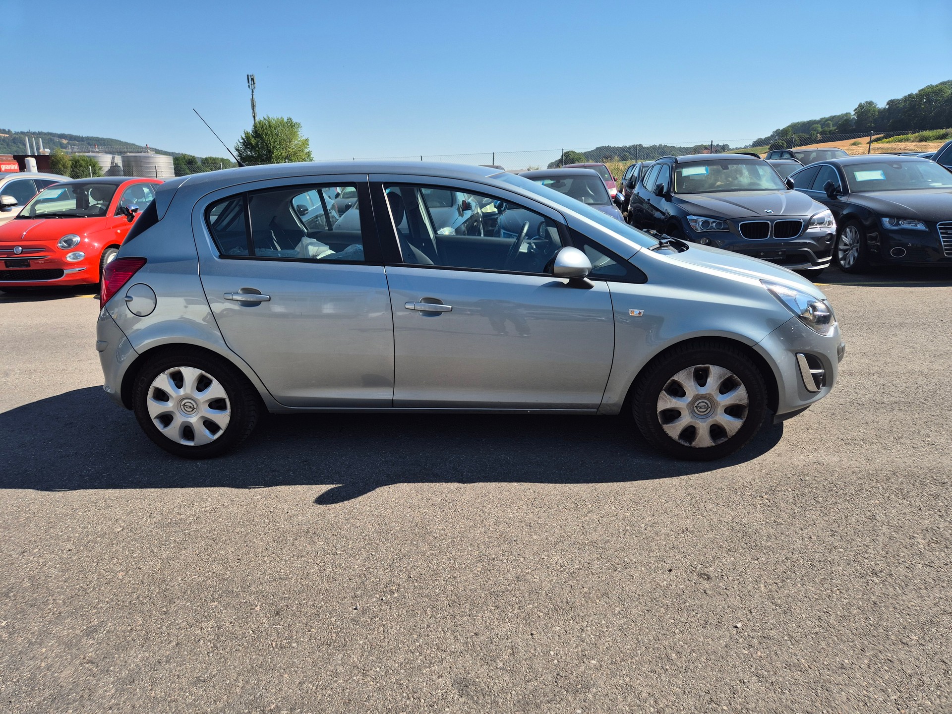 OPEL Corsa 1.4 TP Anniversary-image-10