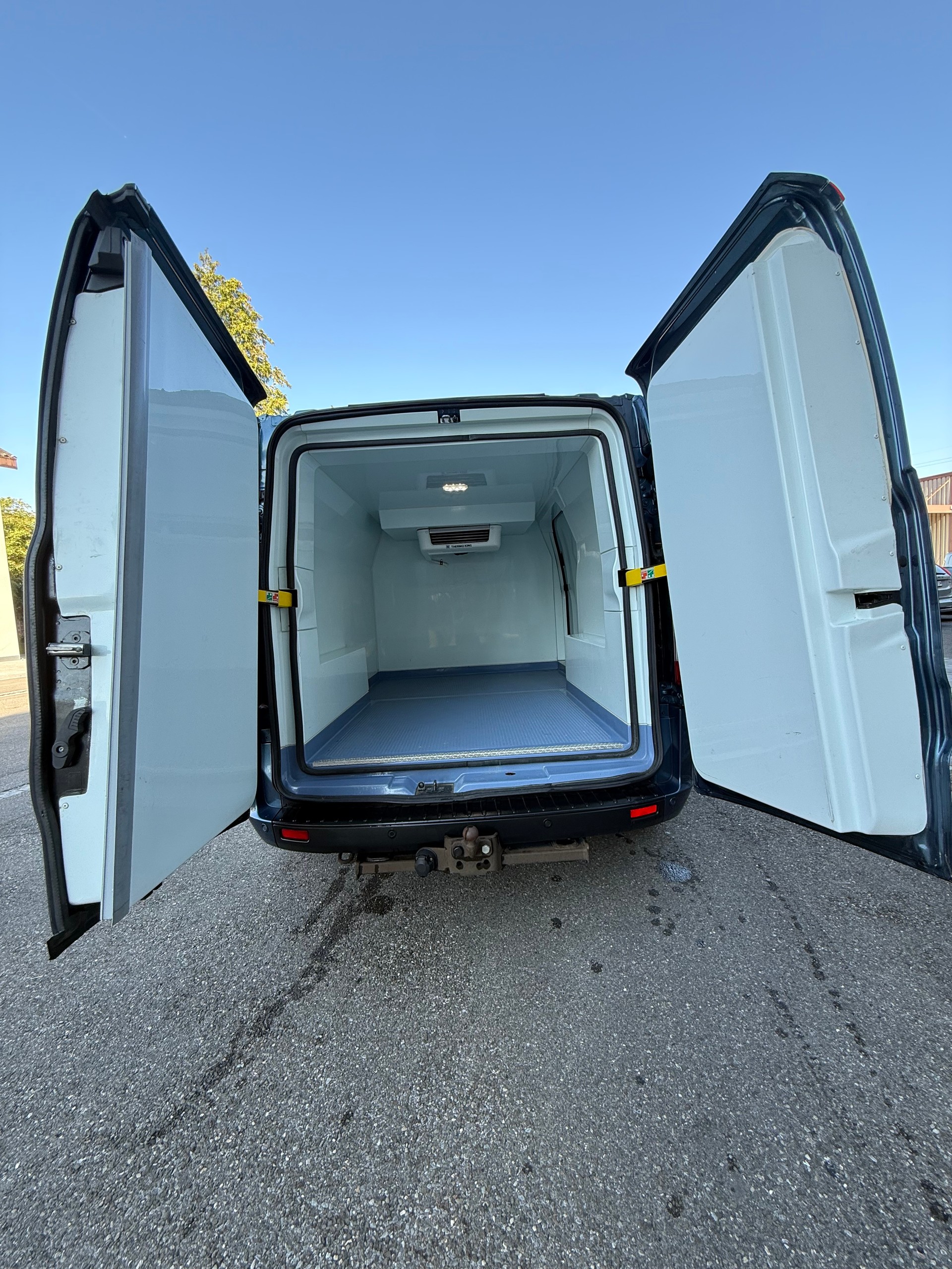 FORD Transit Custom Van 280 L1H1 Limited A-image-2