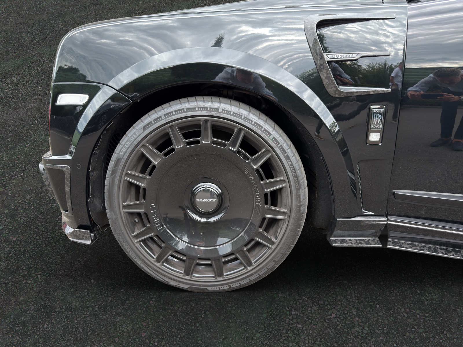 ROLLS-ROYCE Cullinan MANSORY EDITION-image-20