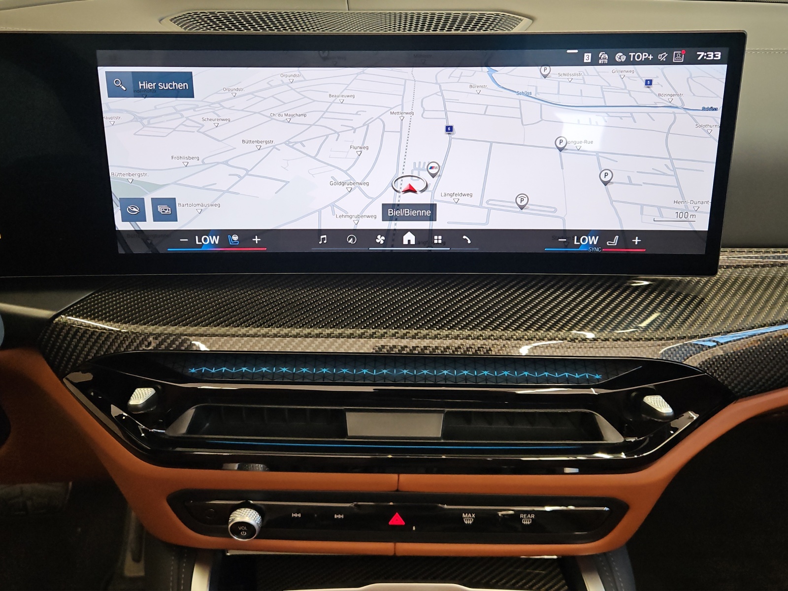 BMW M4 Competition xDrive Cabriolet-image-12