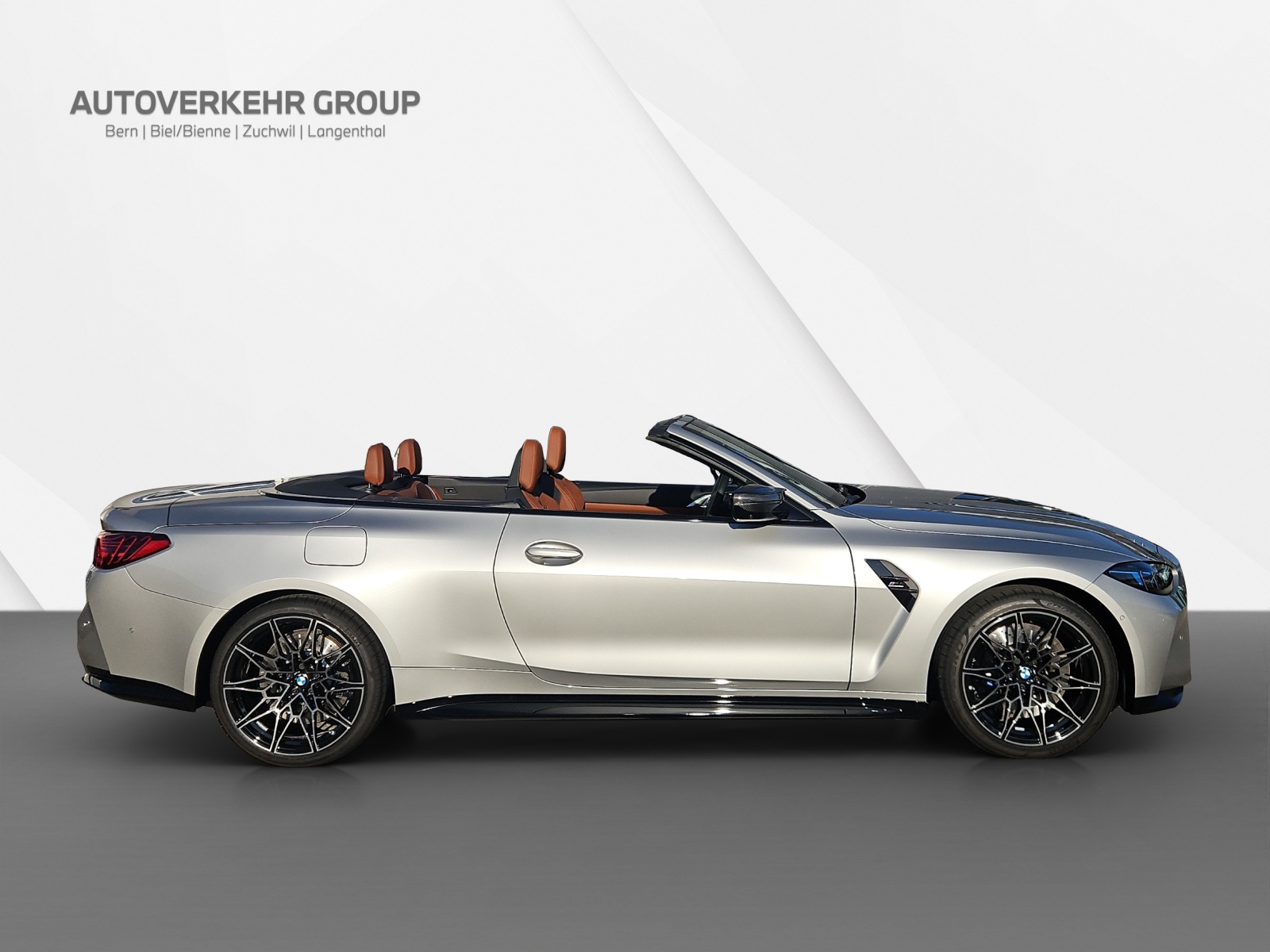 BMW M4 Competition xDrive Cabriolet-image-6