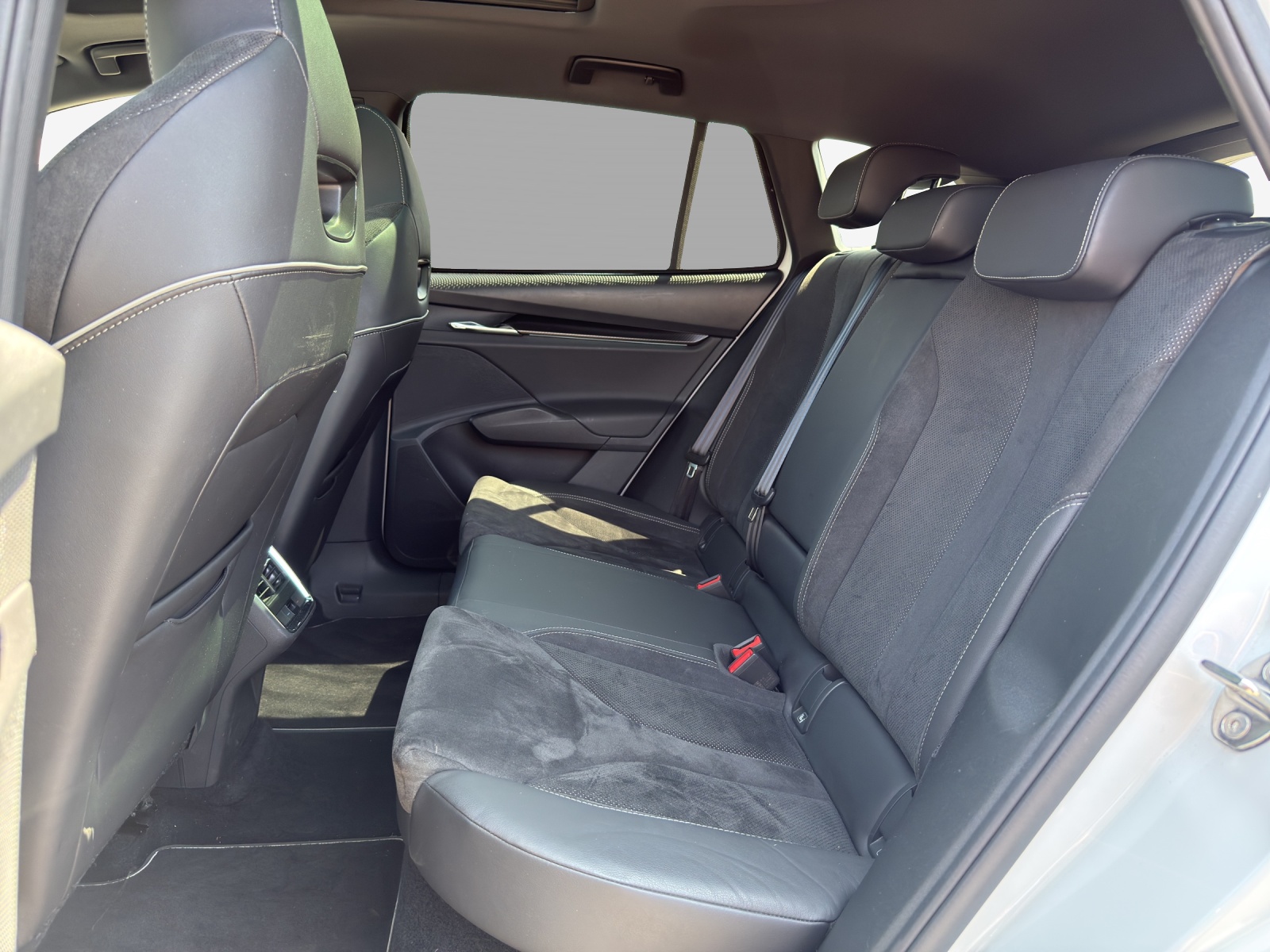 SKODA Enyaq iV 80 SportLine-image-11