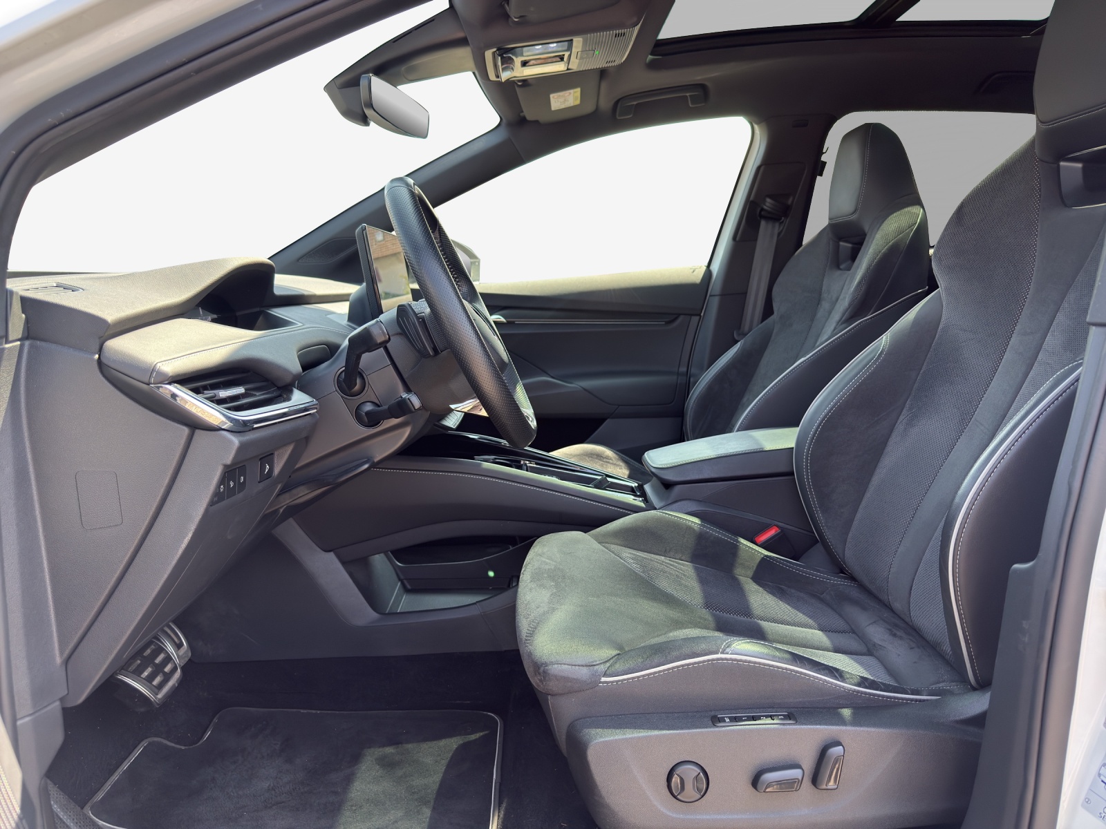 SKODA Enyaq iV 80 SportLine-image-7