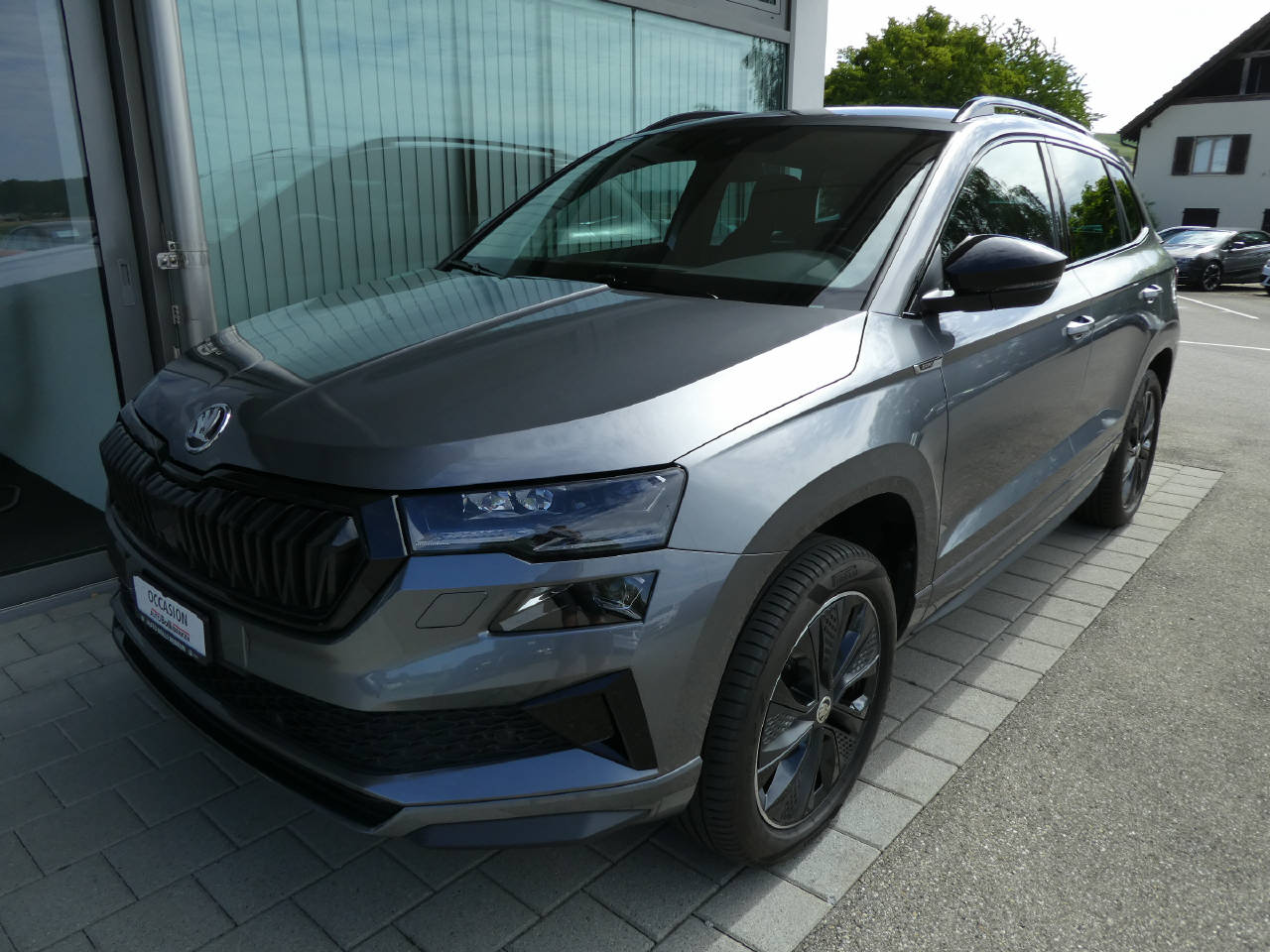 SKODA Karoq 1.5 TSI SportLine DSG-image-1