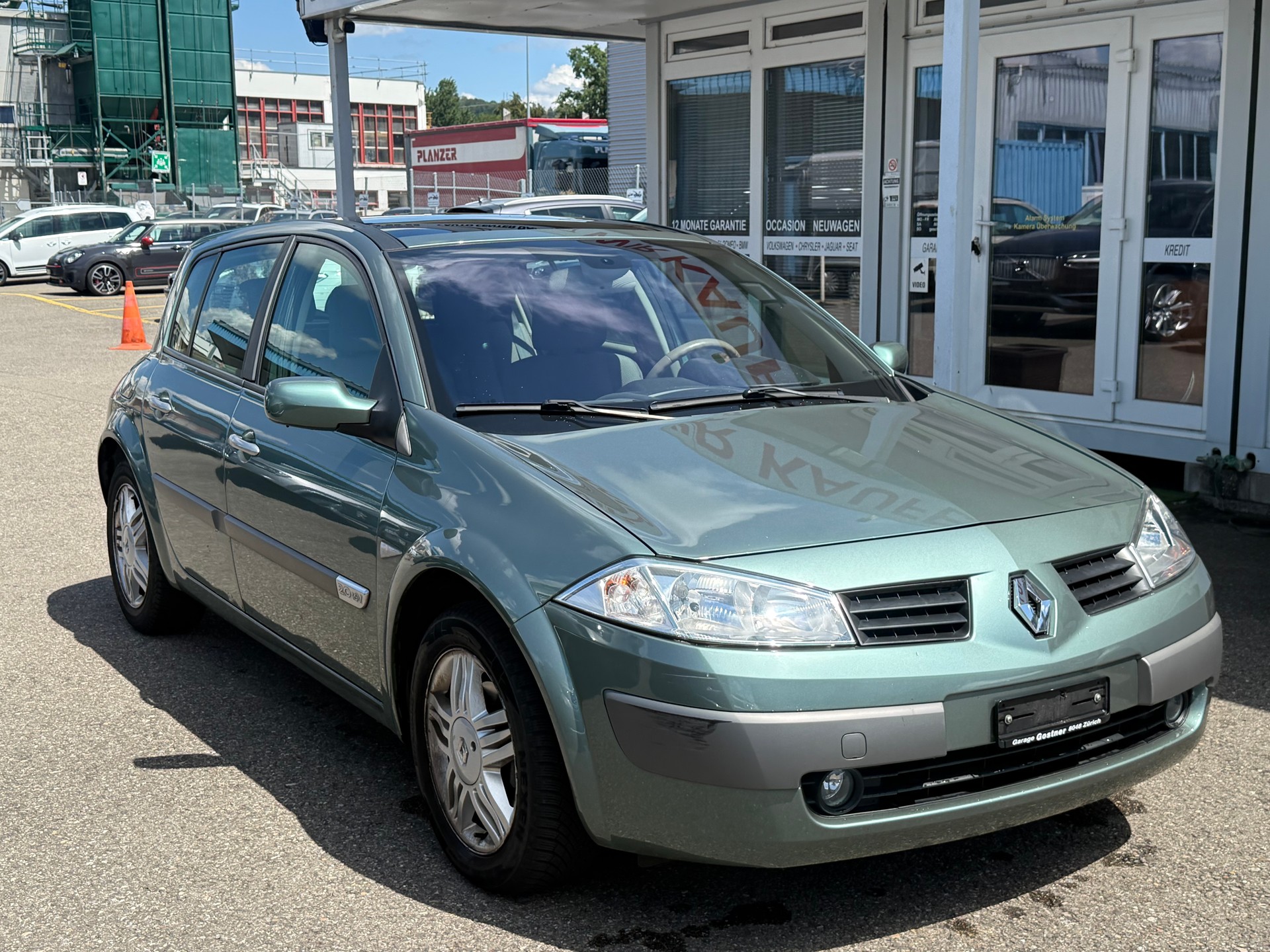 RENAULT Mégane 2.0 16V Emotion-image-0