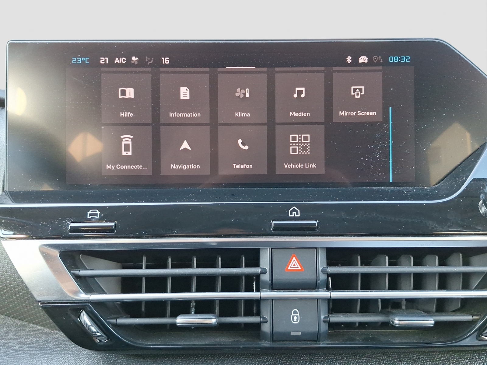 CITROEN C4 1.2 PureTech Max-image-17