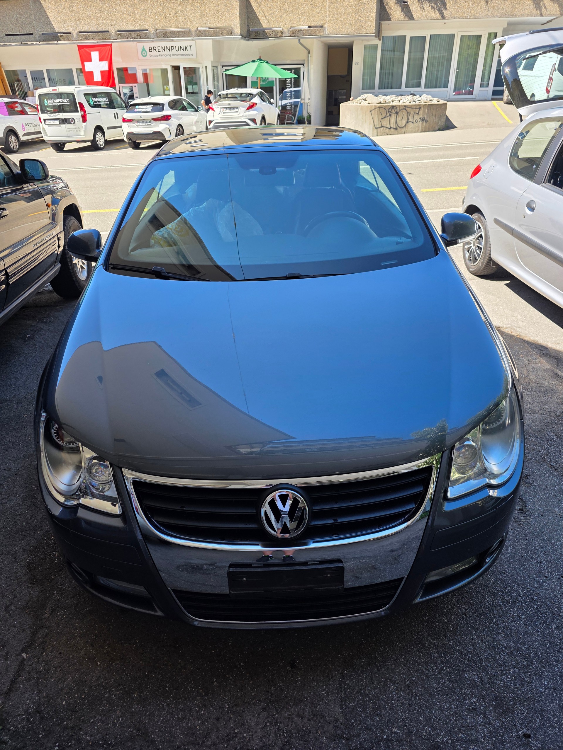 VW Eos 2.0 FSI Turbo-image-2
