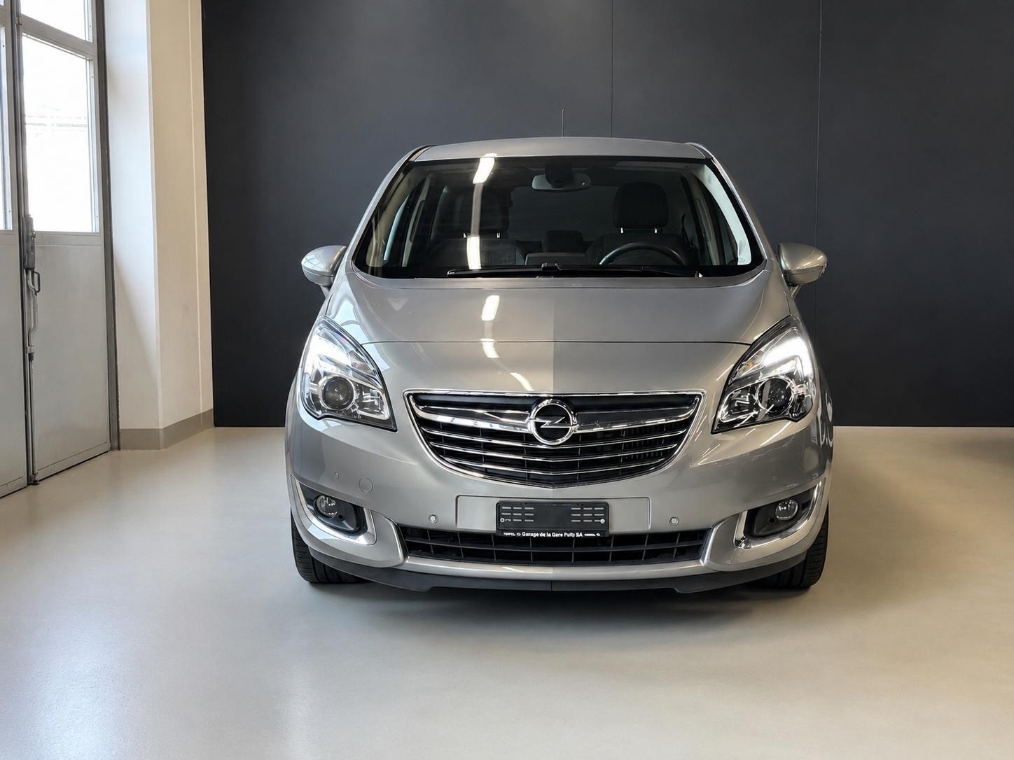 OPEL Meriva 1.4 Turbo Cosmo Automatic-image-2