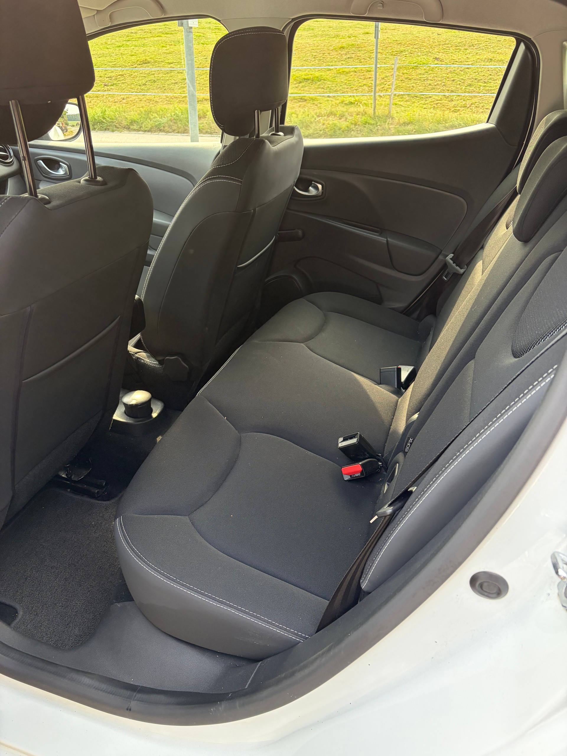 RENAULT Clio 1.5 dCi Intens EDC-image-5