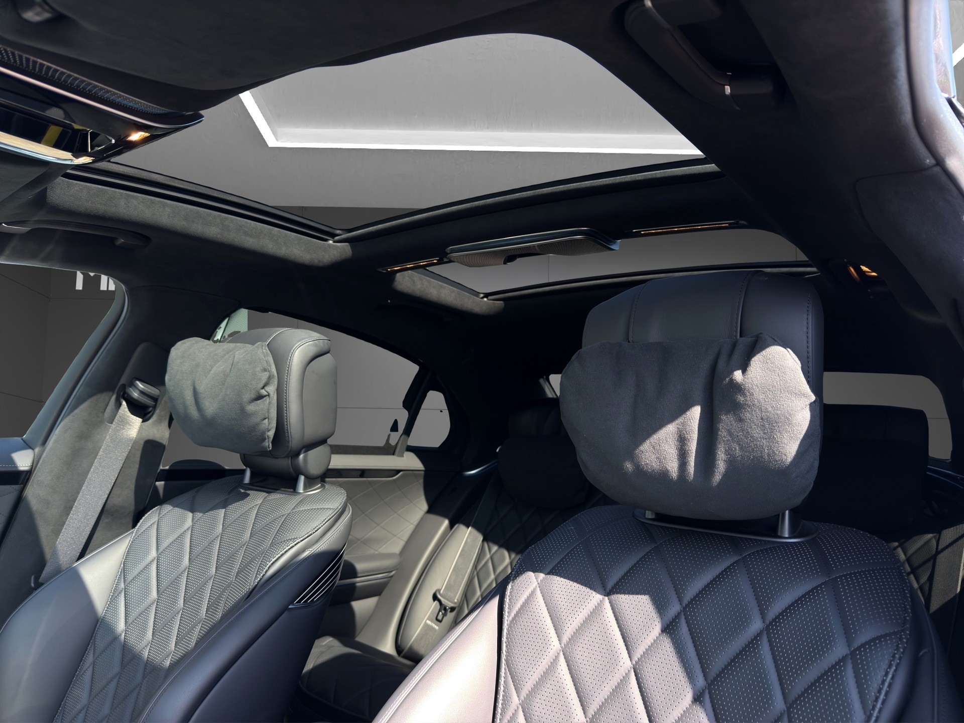 MERCEDES-BENZ S 400 d L AMG Line 9G-Tronic-image-8