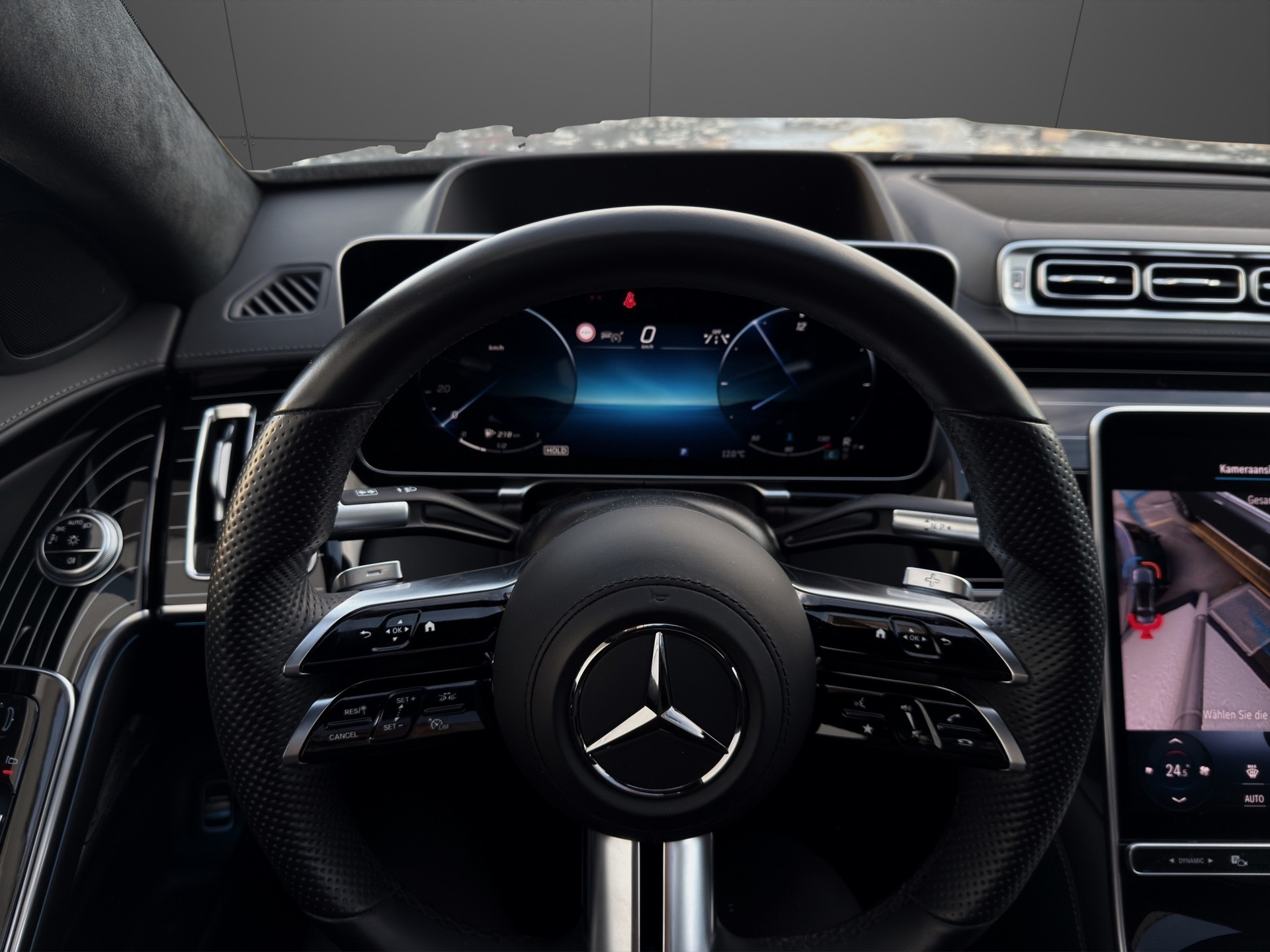 MERCEDES-BENZ S 400 d L AMG Line 9G-Tronic-image-17
