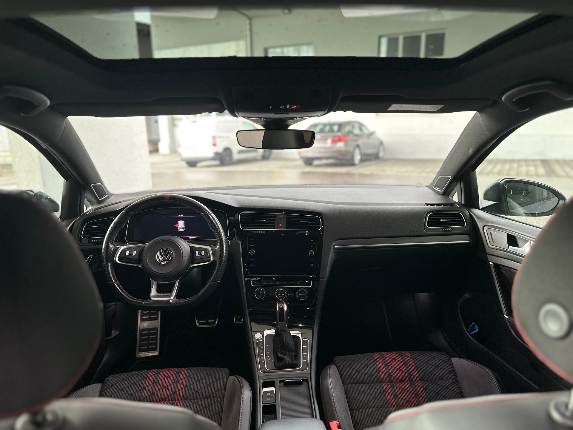 VW 2.0 TSI GTI TCR DSG-image-5