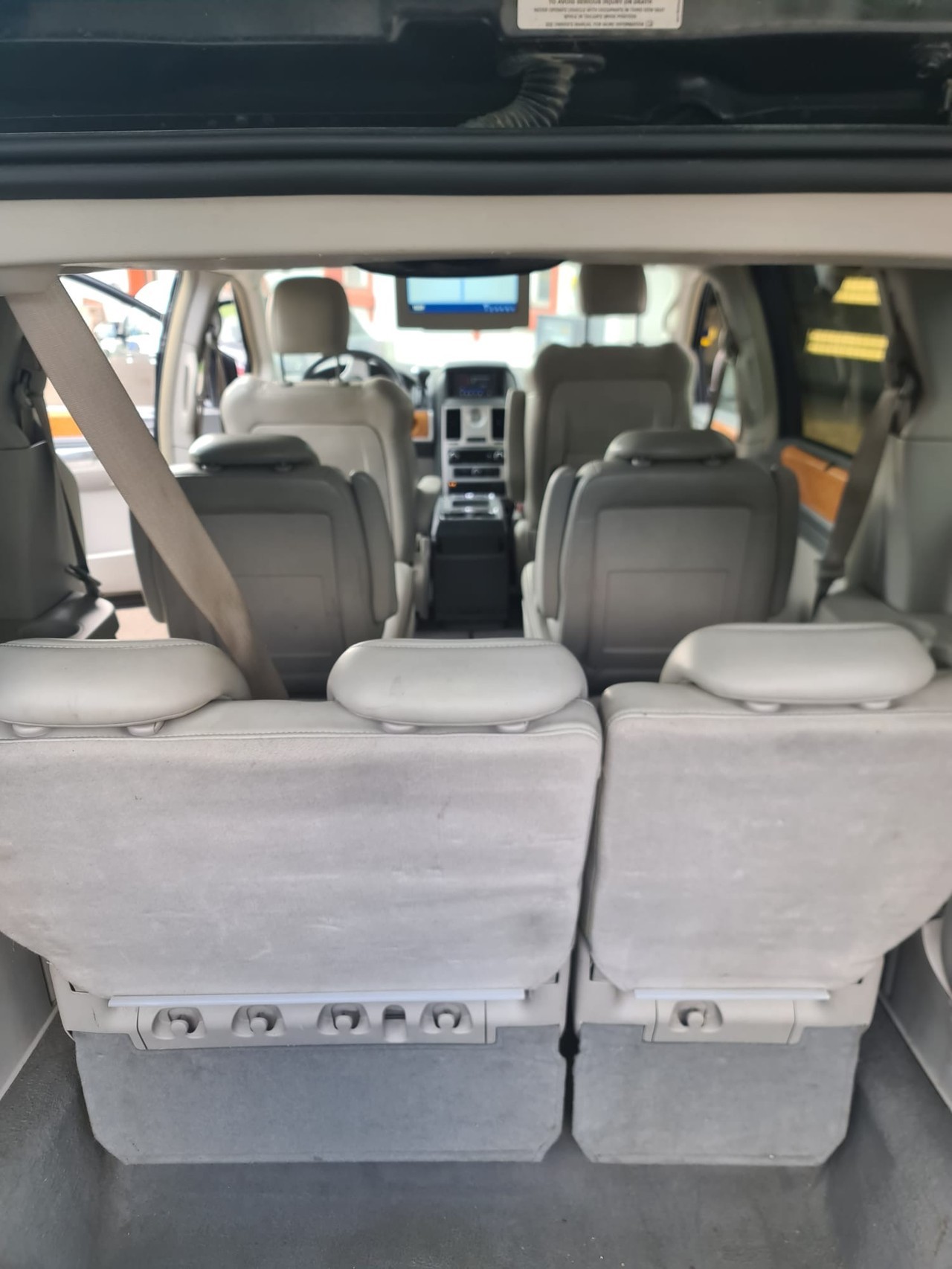 CHRYSLER Family 4.0l-image-4