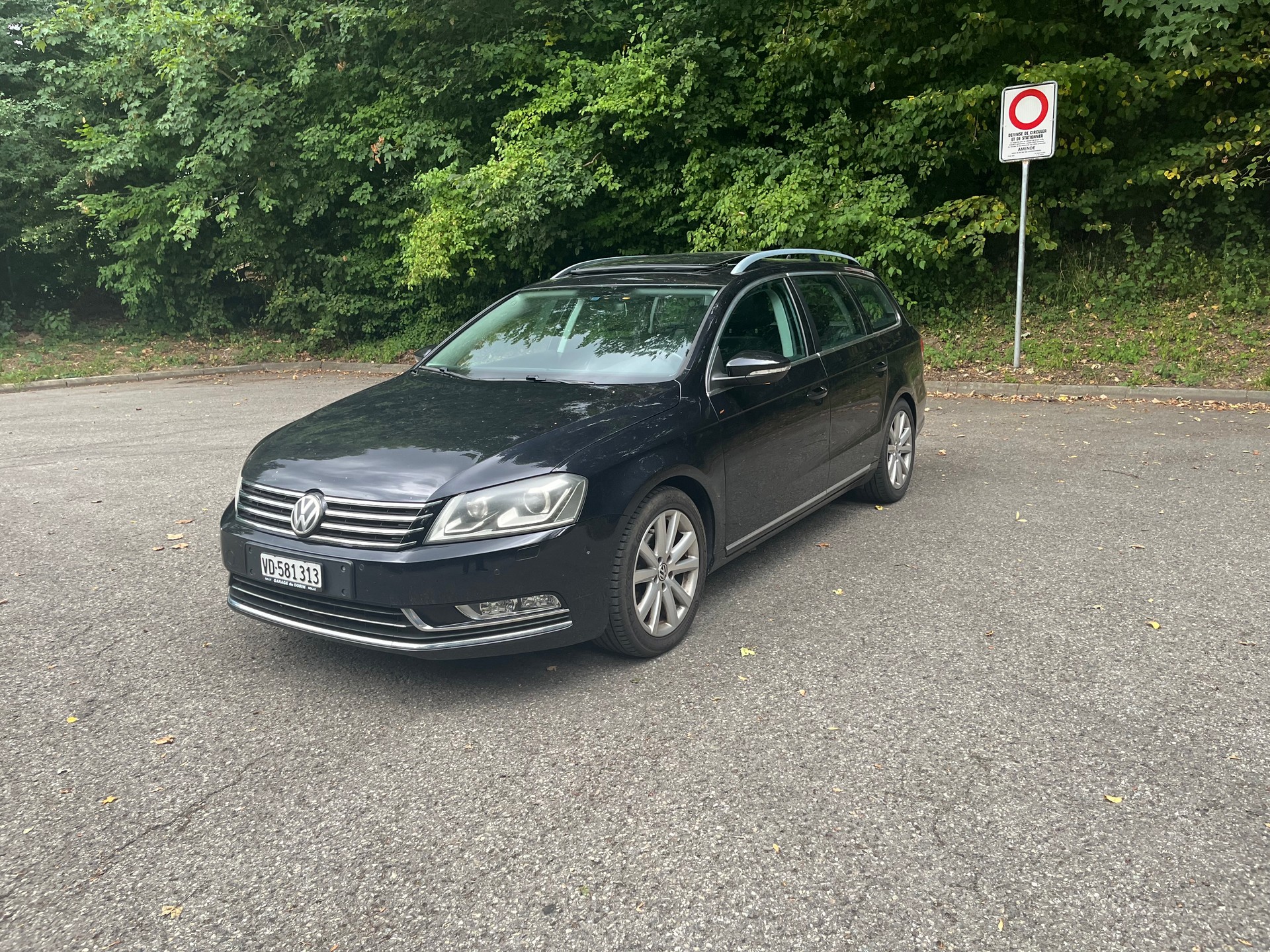 VW Passat Variant 2.0 TDI BMT Trendline-image-0