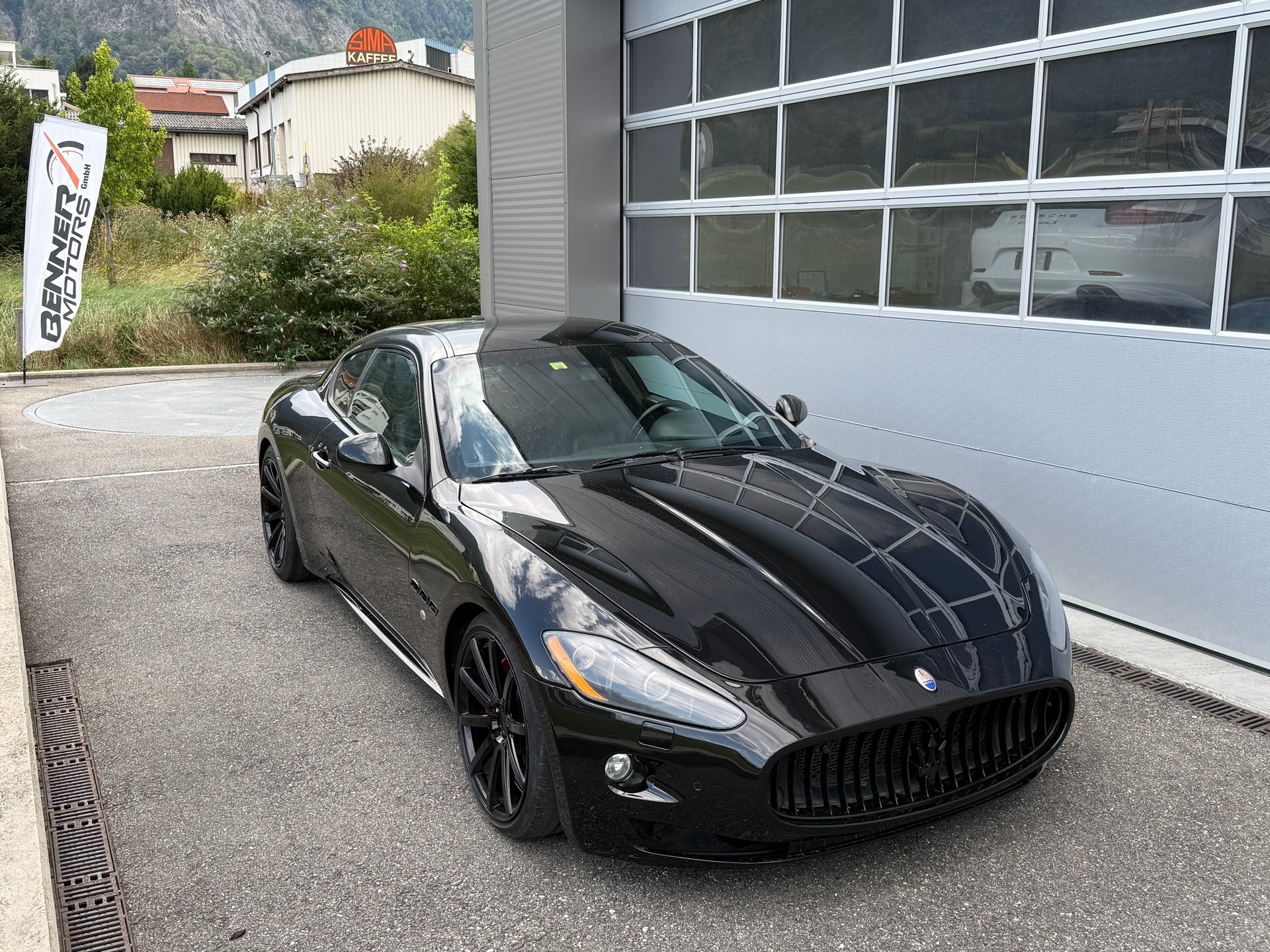 MASERATI GranTurismo S Cambiocorsa-image-1