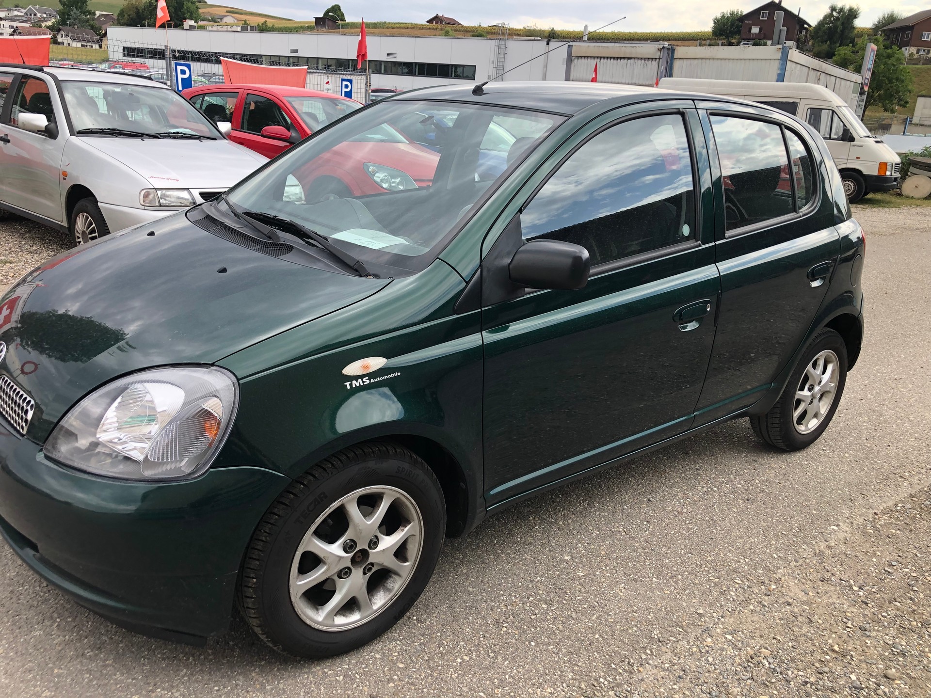 TOYOTA Yaris 1.3 Linea Sol-image-2