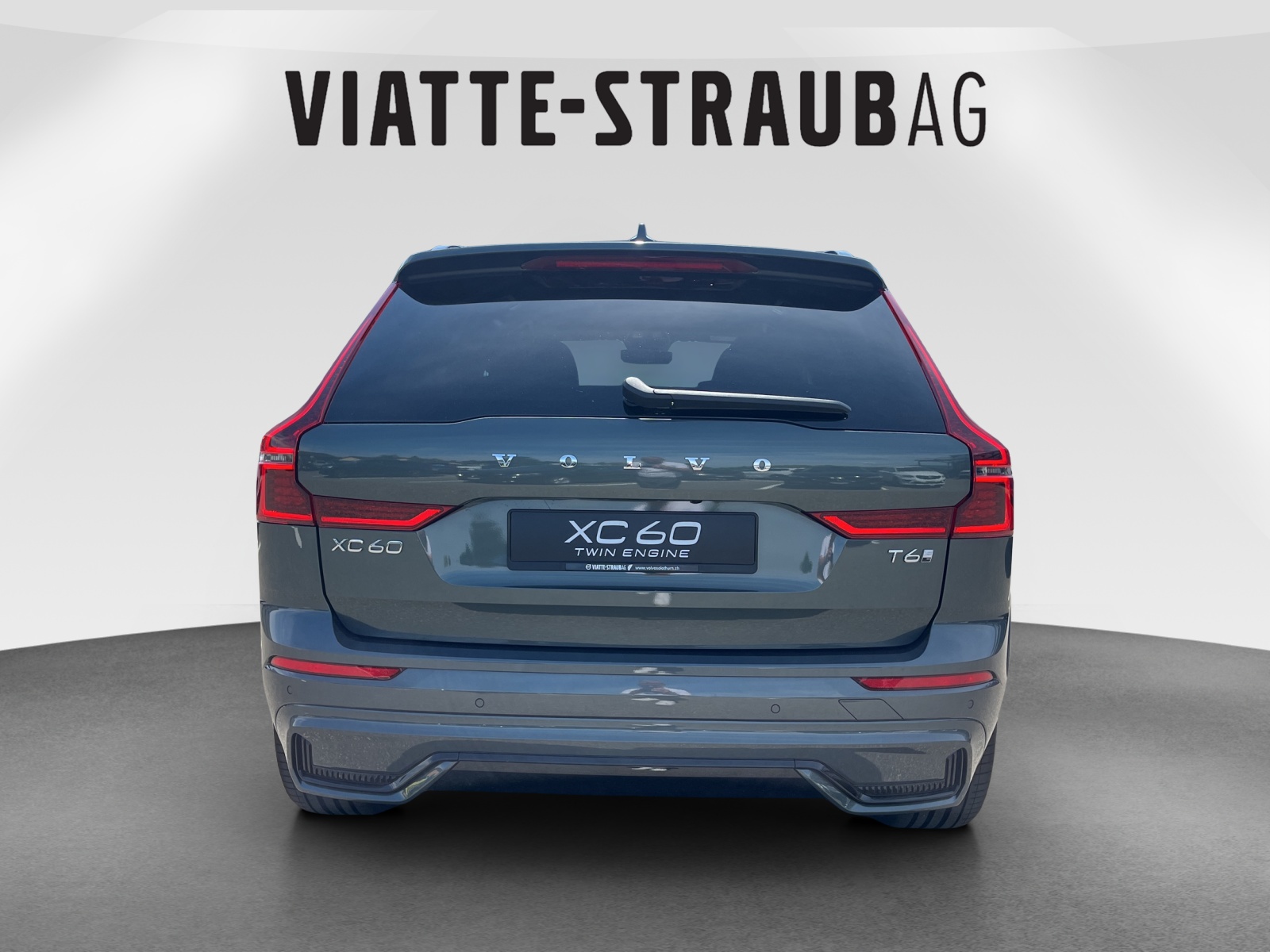 VOLVO XC60 2.0 T6 TE Ultra Dark eAWD-image-3