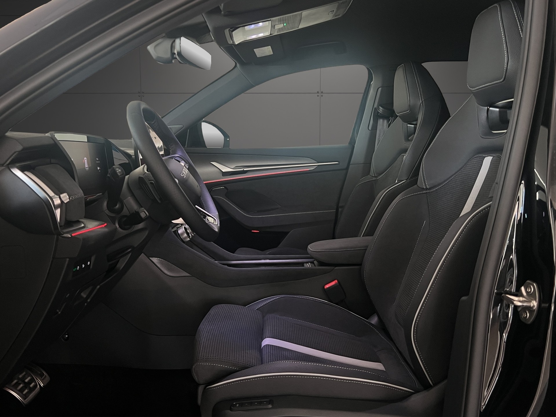 SKODA Kodiaq 1.5 TSI PHEV Sportline-image-5