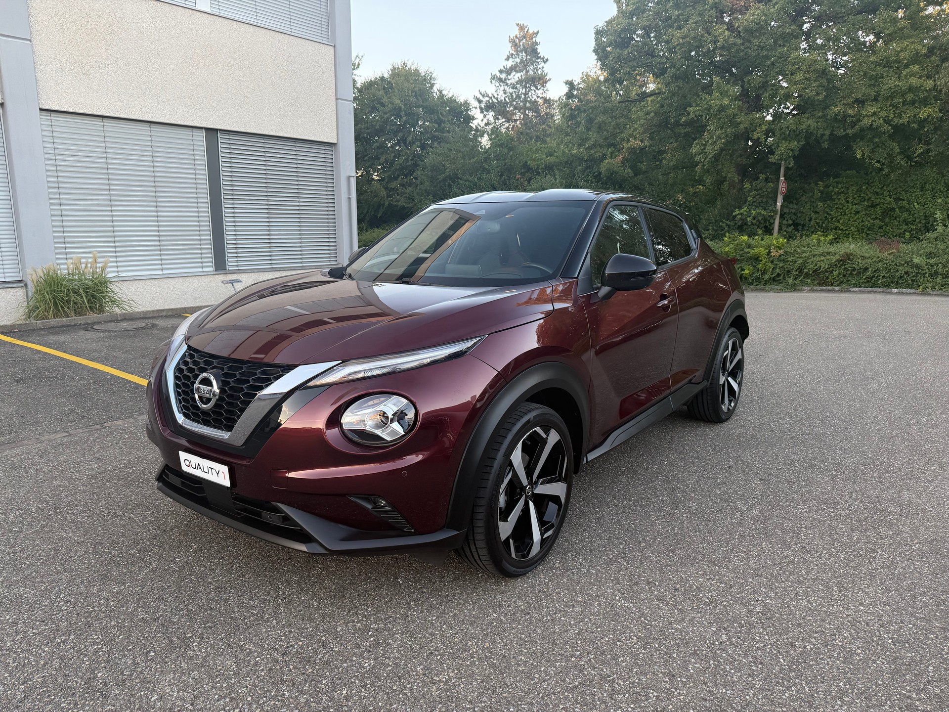 NISSAN Juke 1.0 DIG-T tekna DCT-image-0