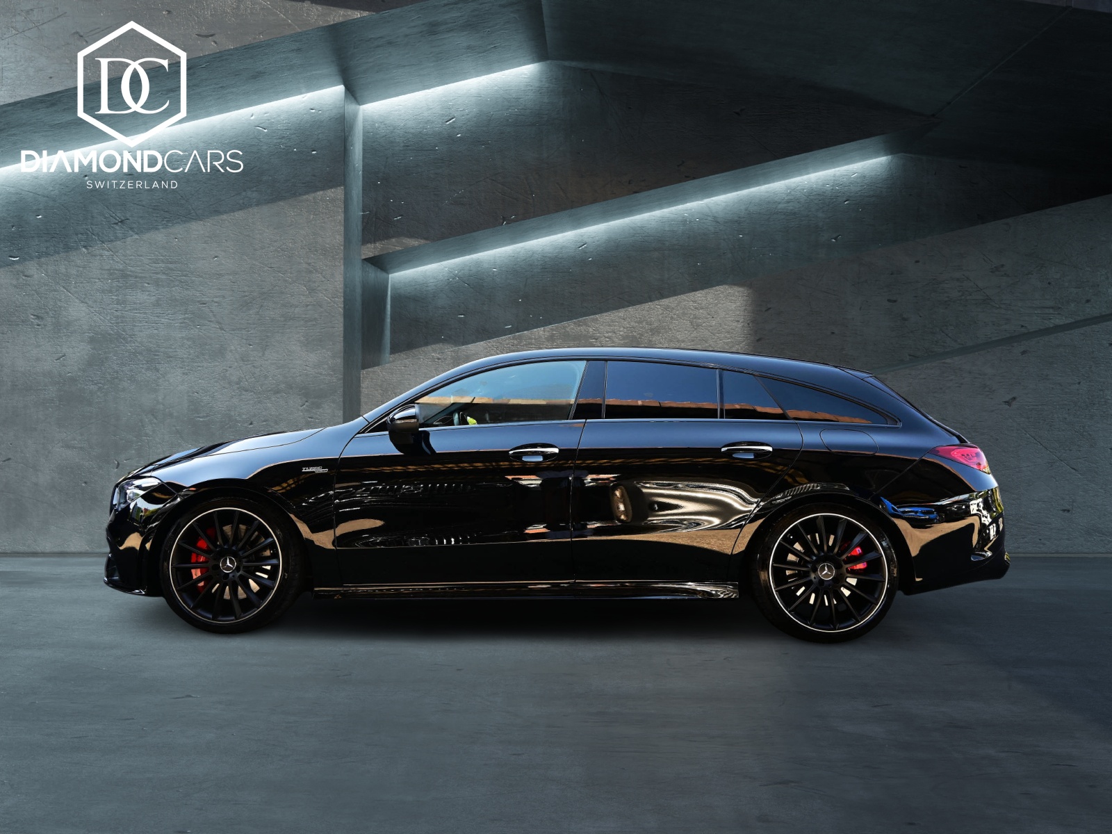MERCEDES-BENZ CLA 35 AMG 4matic Shooting Brake *Hammer Ausstattung*Gratis Service bis 100'000km*-image-3