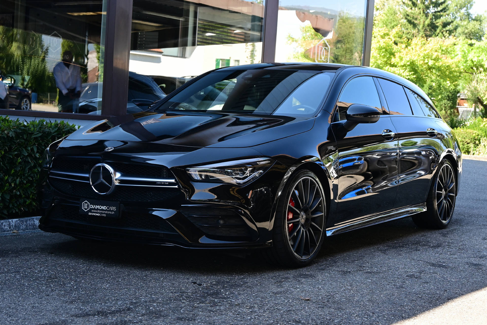 MERCEDES-BENZ CLA 35 AMG 4matic Shooting Brake *Hammer Ausstattung*Gratis Service bis 100'000km*