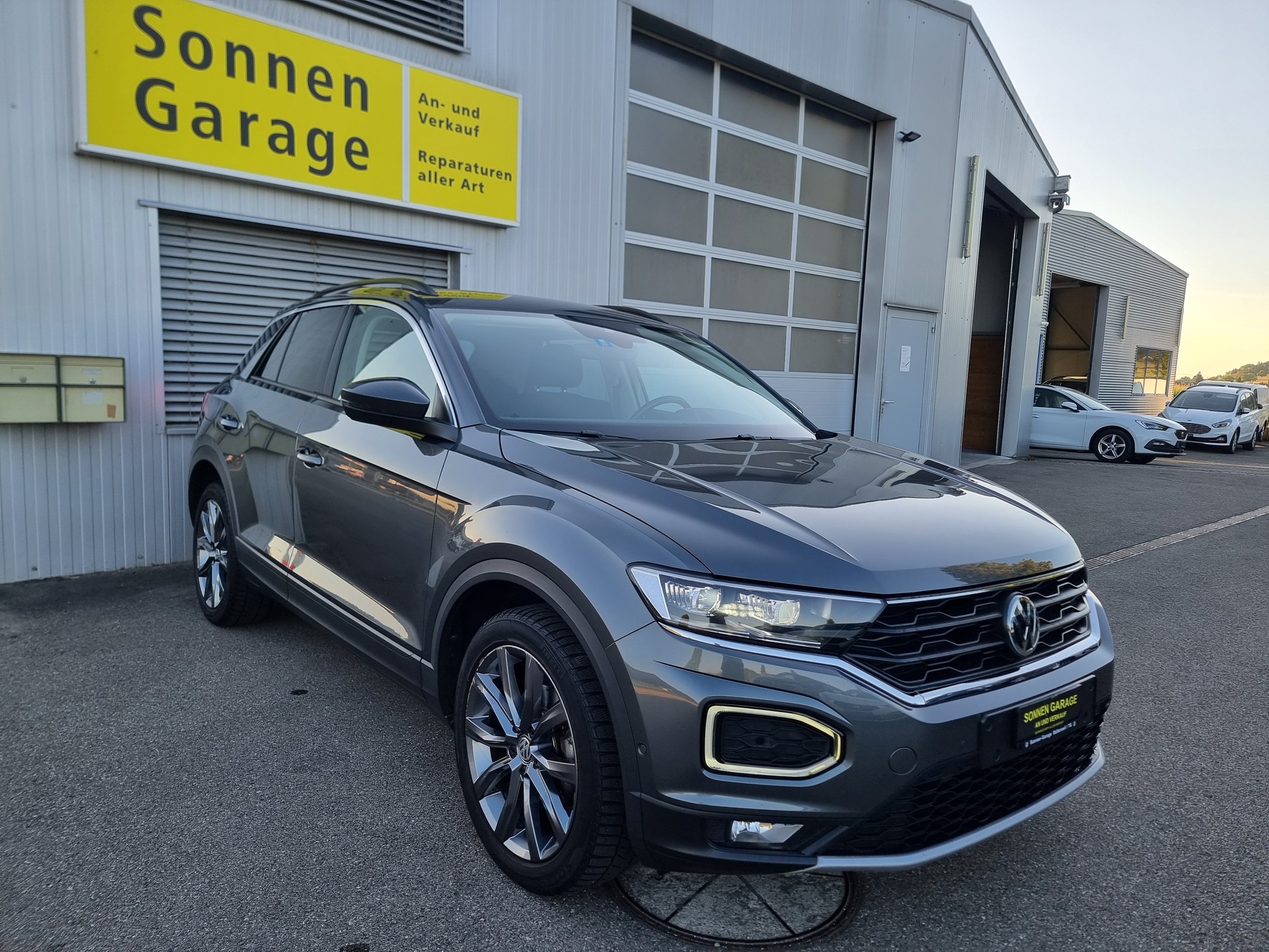 VW T-Roc 1.5 TSI EVO Sport DSG 4Motion-image-0